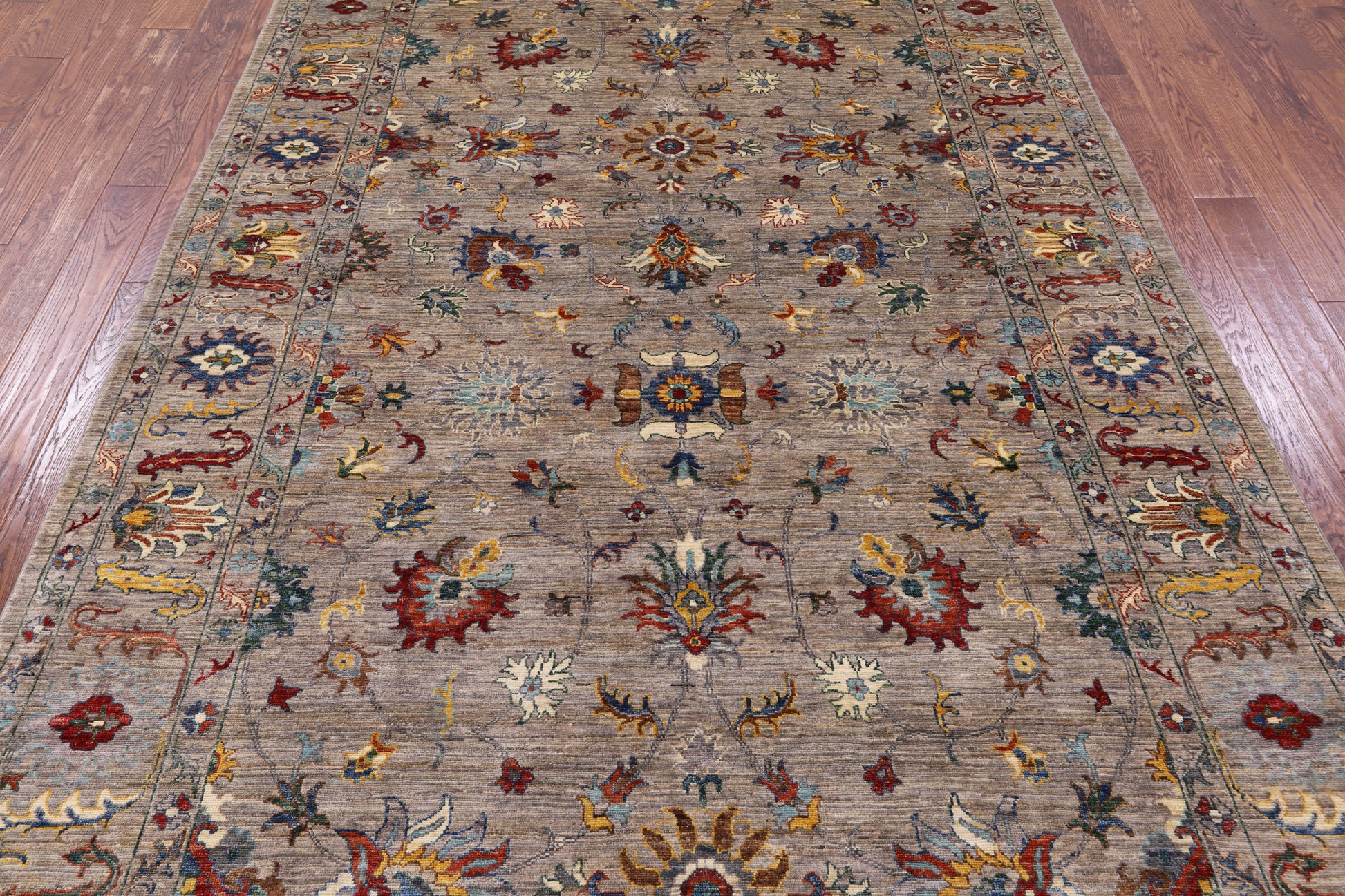 Peshawar Hand Knotted Wool Rug - 6' 7" X 10' 0" - Golden Nile