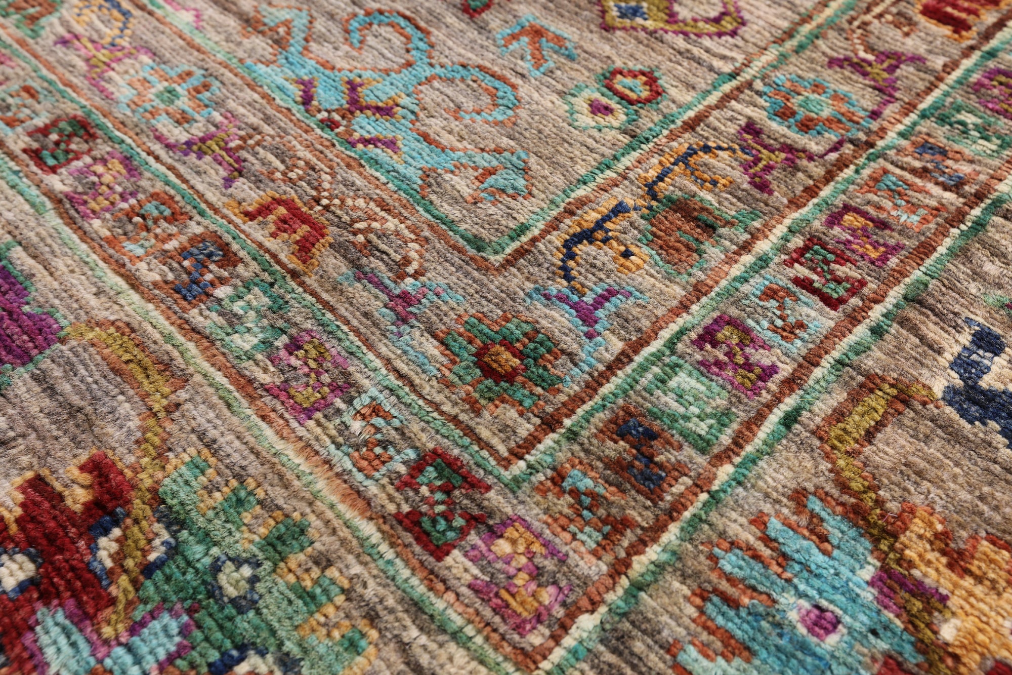 Turkmen Ersari Handmade Wool Rug - 6' 9" X 9' 10" - Golden Nile