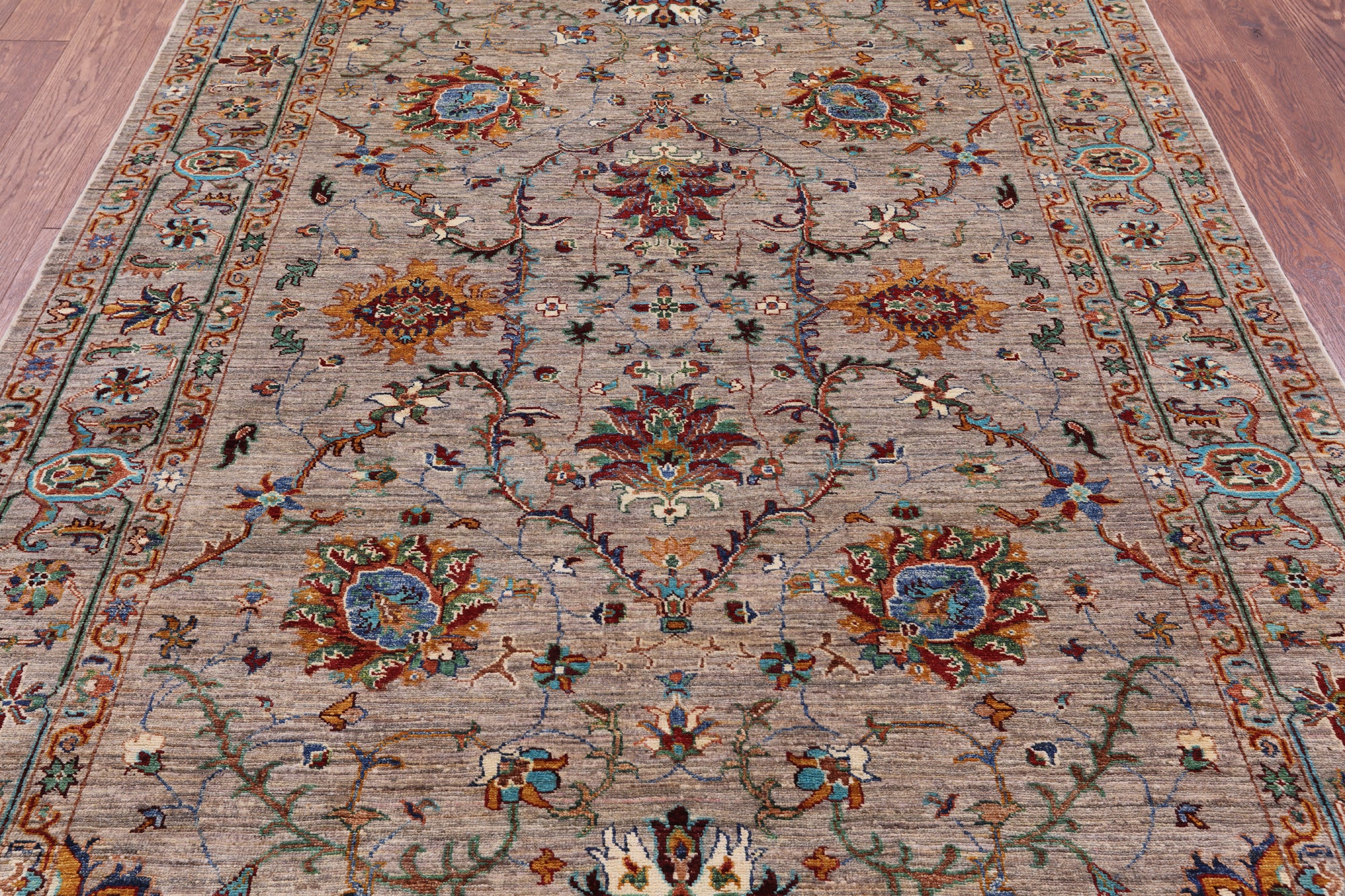 Persian Tabriz Handmade Wool Rug - 5' 9" X 7' 10" - Golden Nile