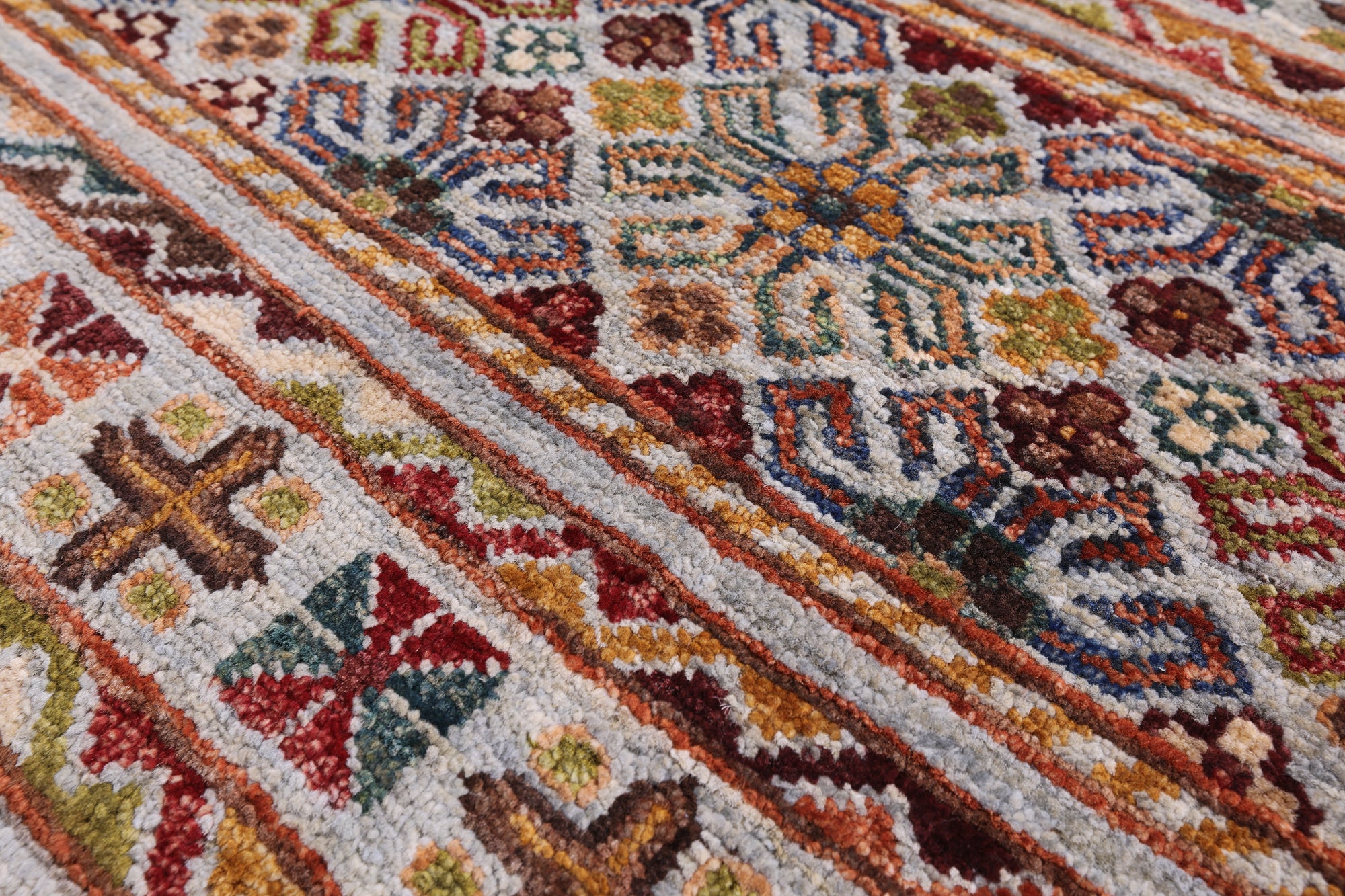 Khorjin Persian Gabbeh Hand Knotted Wool Rug - 4' 2" X 5' 11" - Golden Nile