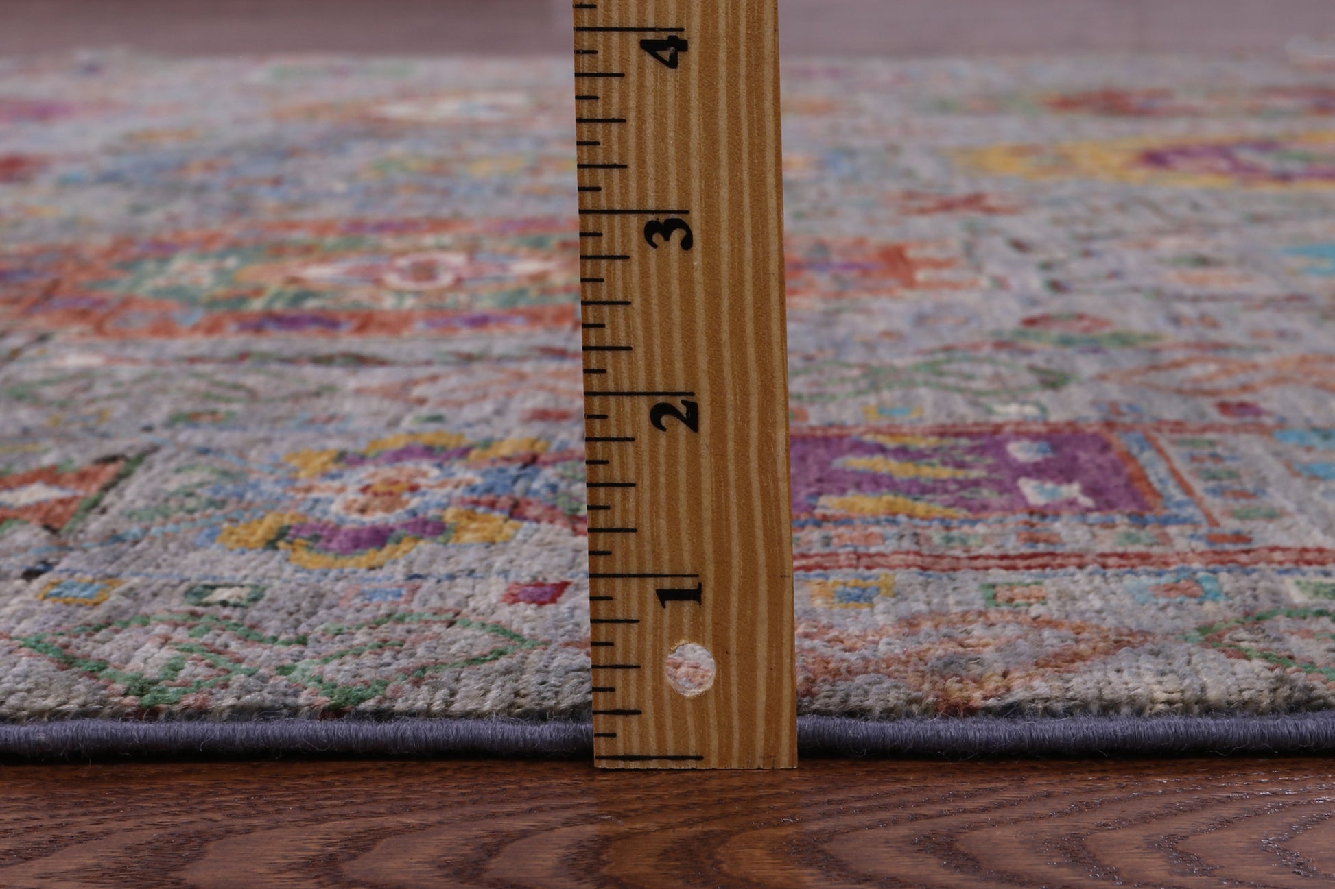 Turkmen Ersari Hand Knotted Wool Rug - 5' 7" X 8' 6" - Golden Nile