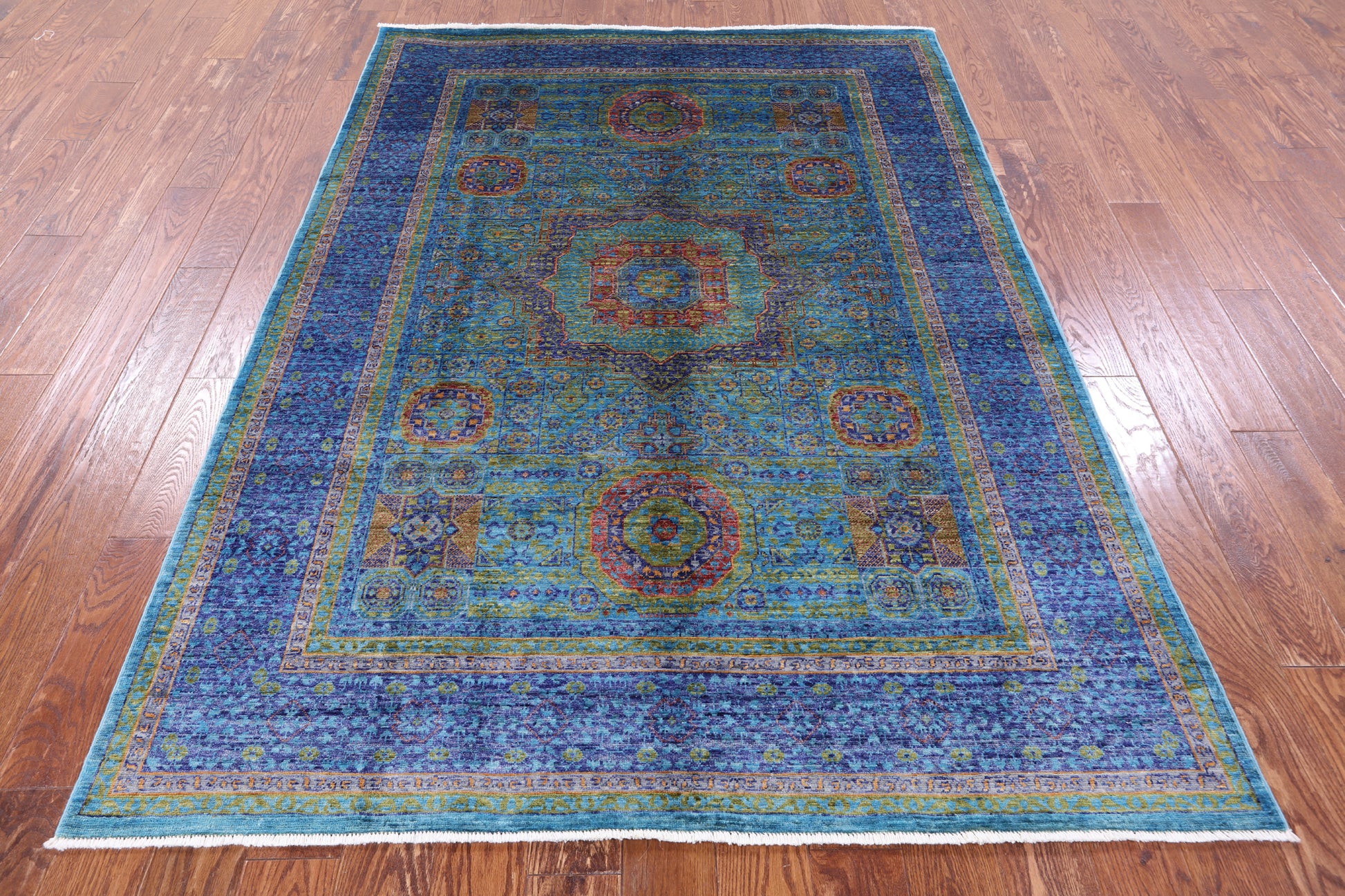Geometric Persian Mamluk Hand Knotted Wool Rug - 5' 6" X 7' 8" - Golden Nile