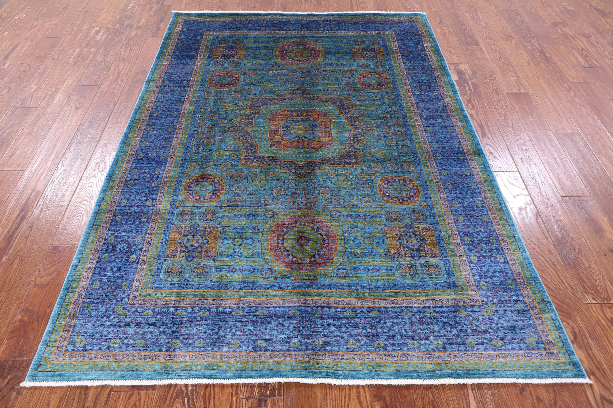 Geometric Persian Mamluk Hand Knotted Wool Rug - 5' 6" X 7' 8" - Golden Nile