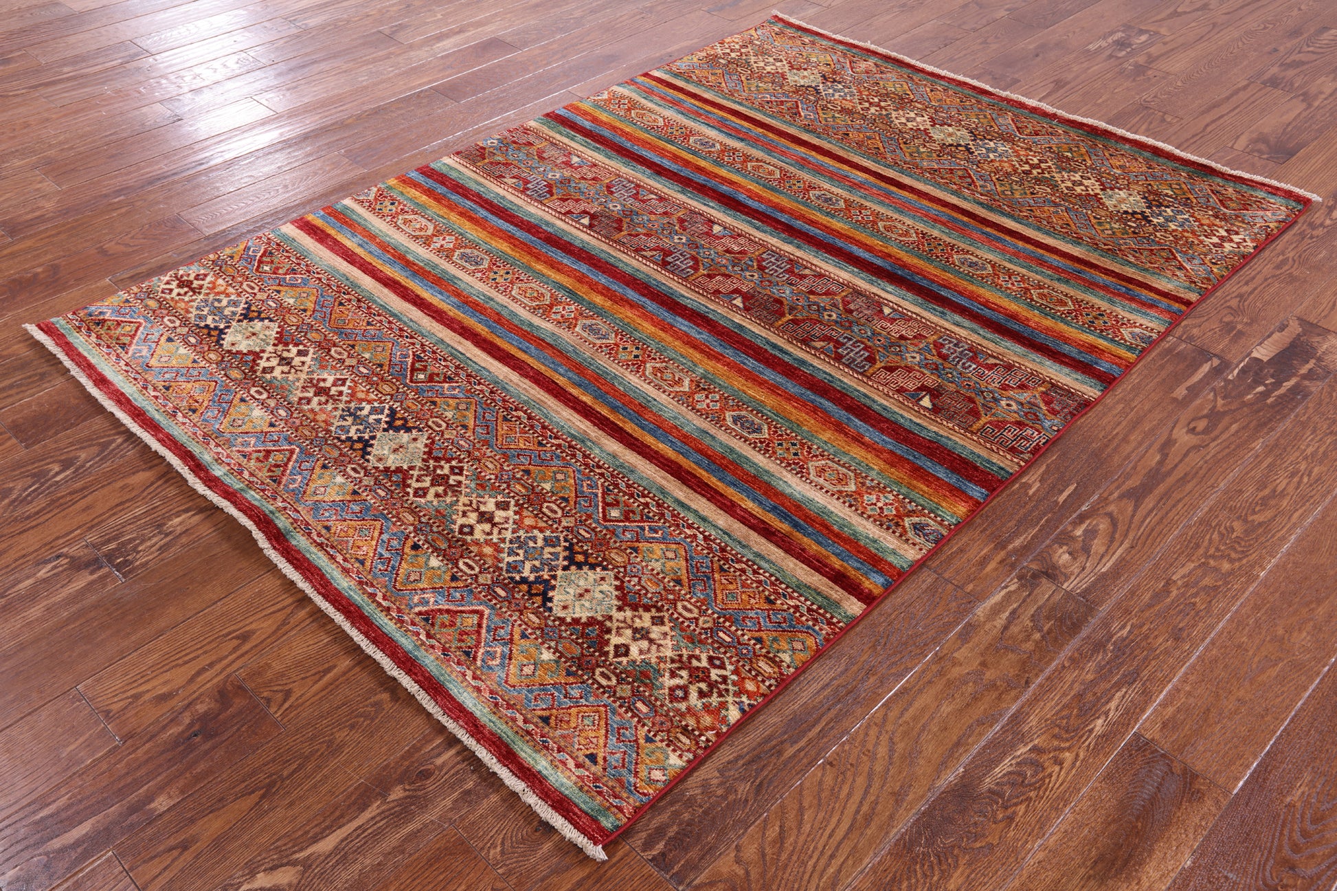 Khorjin Persian Gabbeh Hand Knotted Wool Rug - 4' 10" X 6' 8" - Golden Nile
