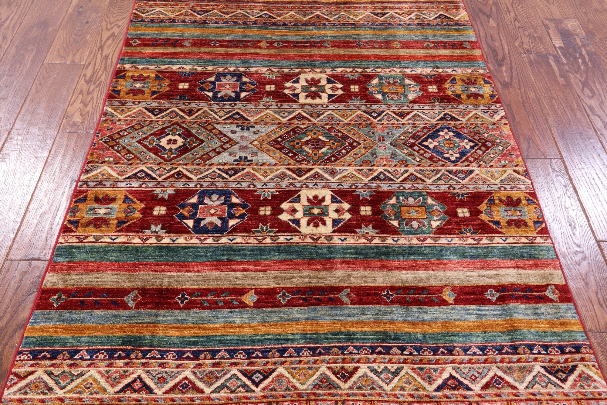 Khorjin Persian Gabbeh Handmade Wool Rug - 3' 11" X 5' 7" - Golden Nile