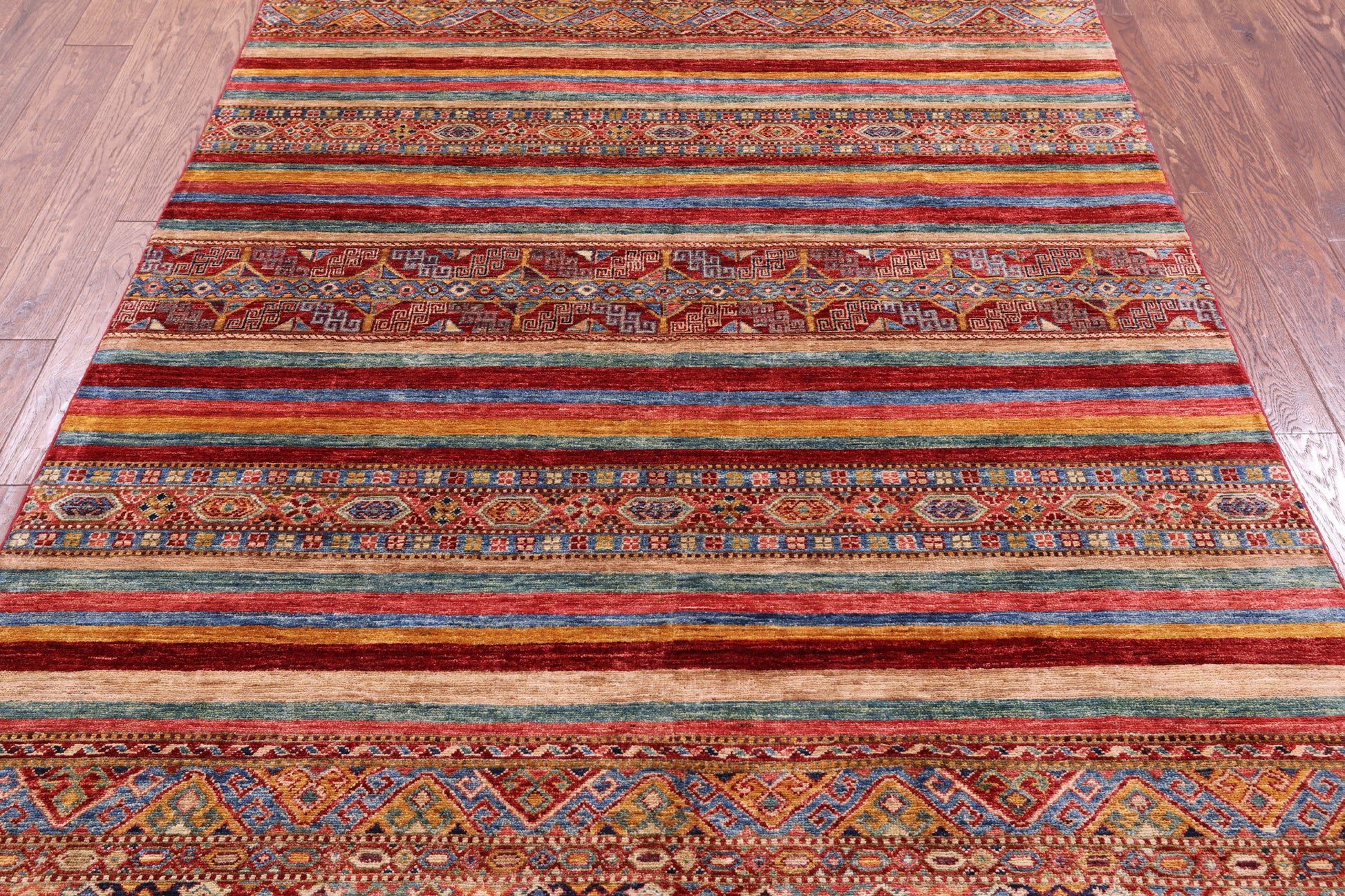 Khorjin Persian Gabbeh Hand Knotted Wool Rug - 5' 4" X 8' 3" - Golden Nile