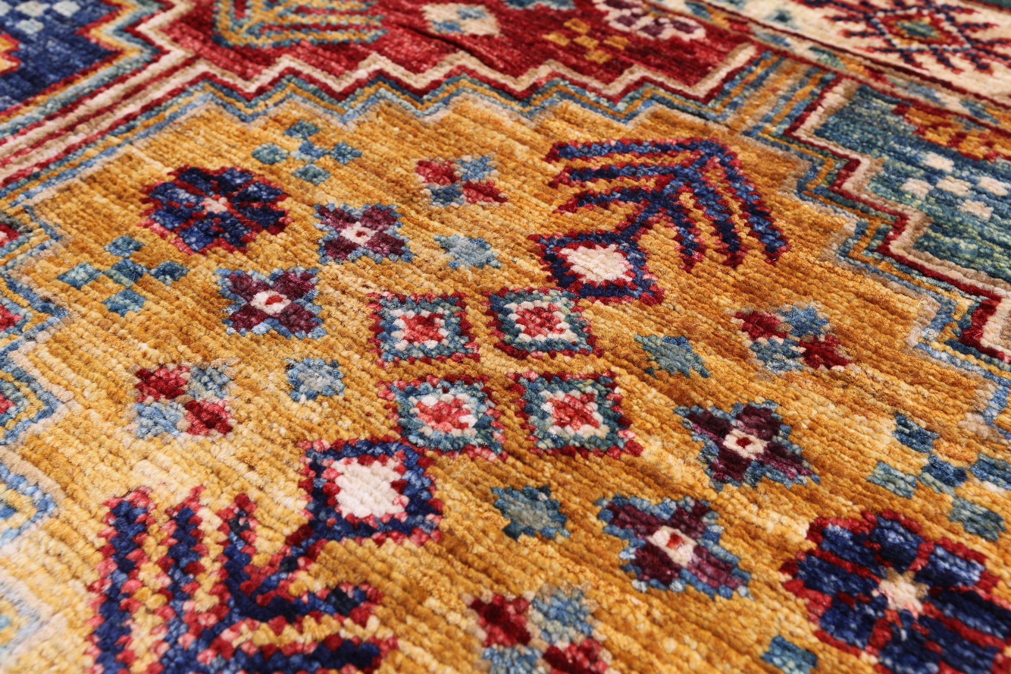 Khorjin Persian Gabbeh Hand Knotted Wool Rug - 3' 3" X 4' 10" - Golden Nile