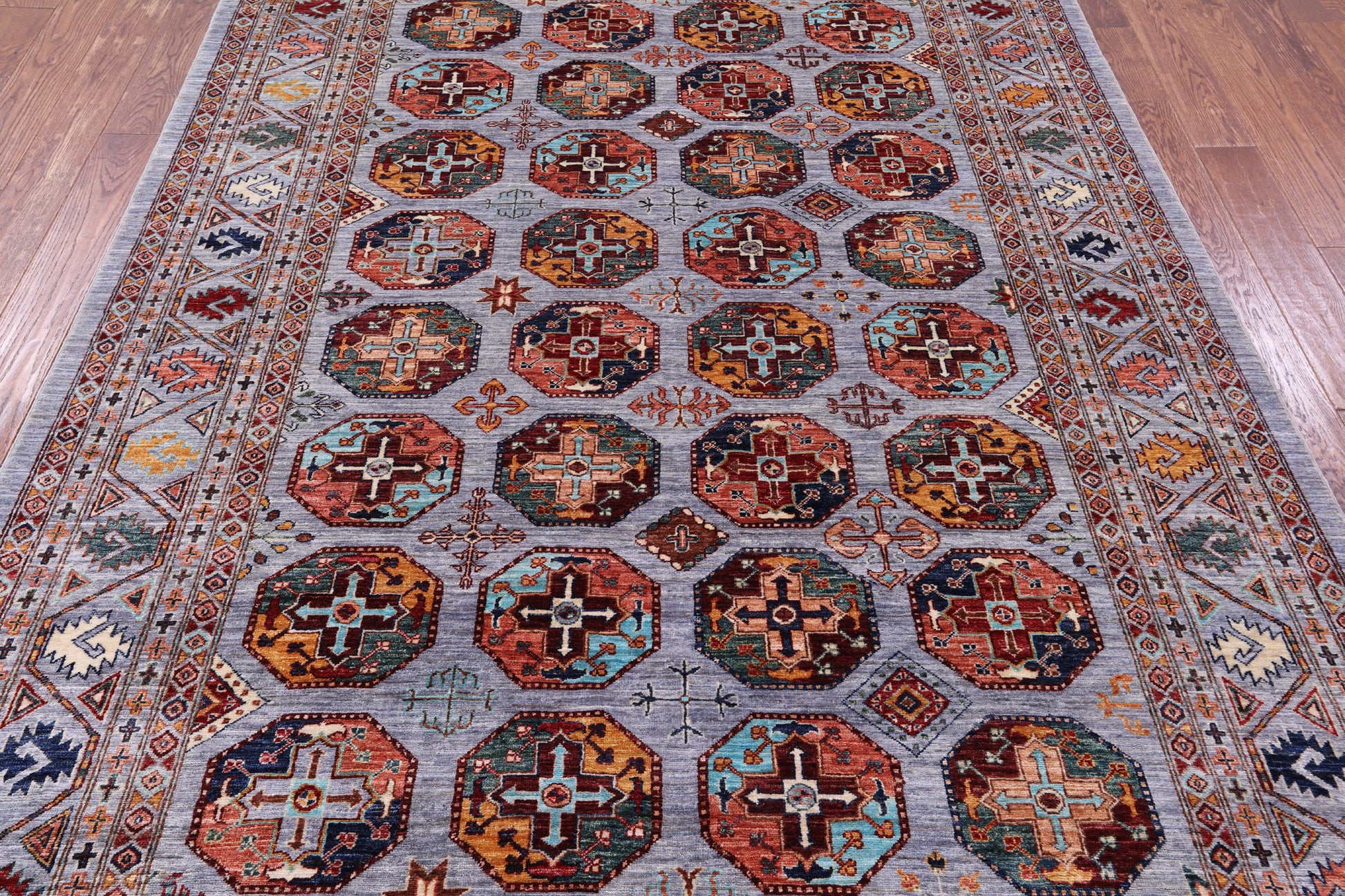 Turkmen Ersari Hand Knotted Wool Rug - 6' 10" X 9' 10" - Golden Nile