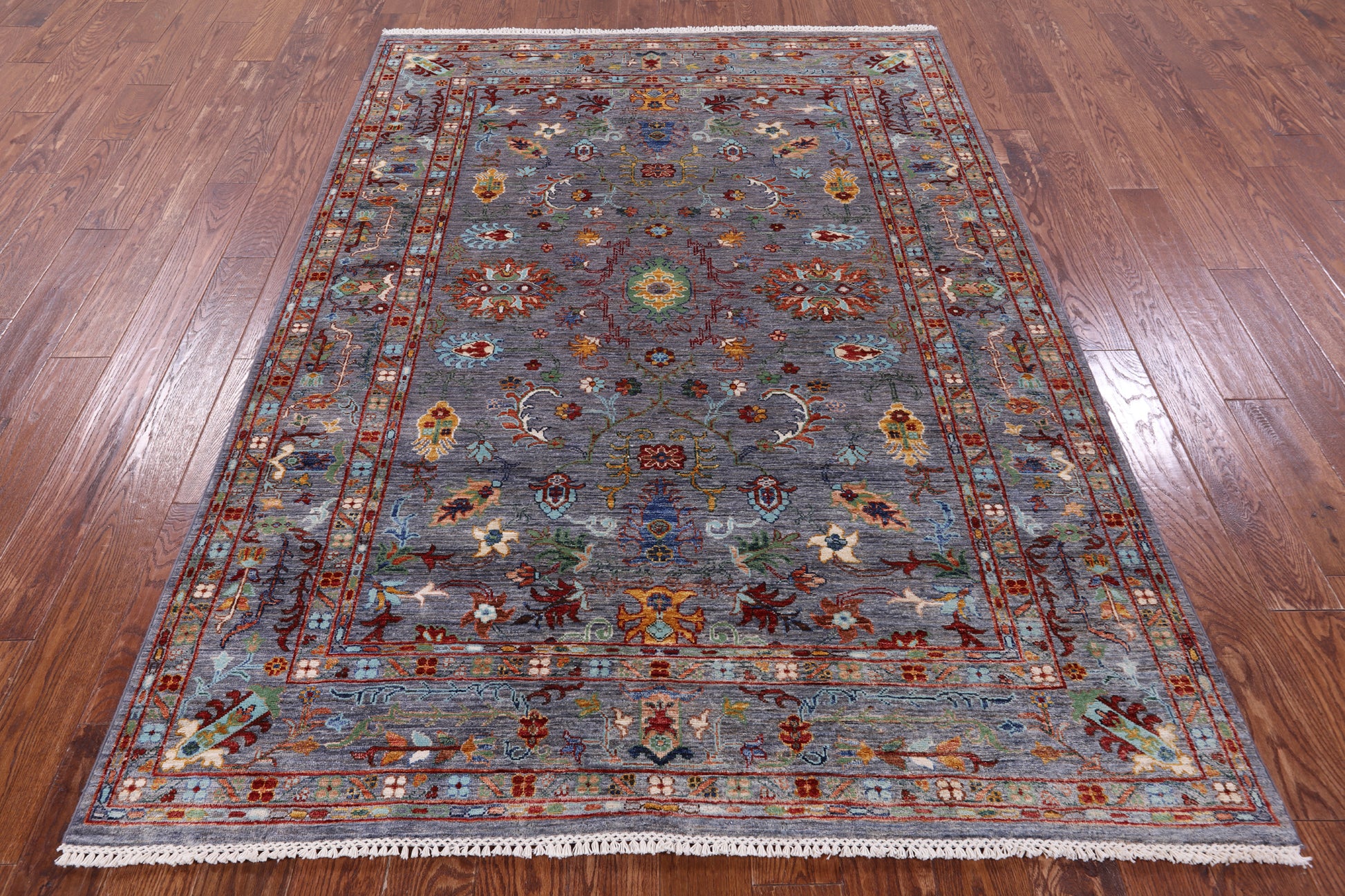 Peshawar Hand Knotted Wool Rug - 5' 9" X 8' 0" - Golden Nile