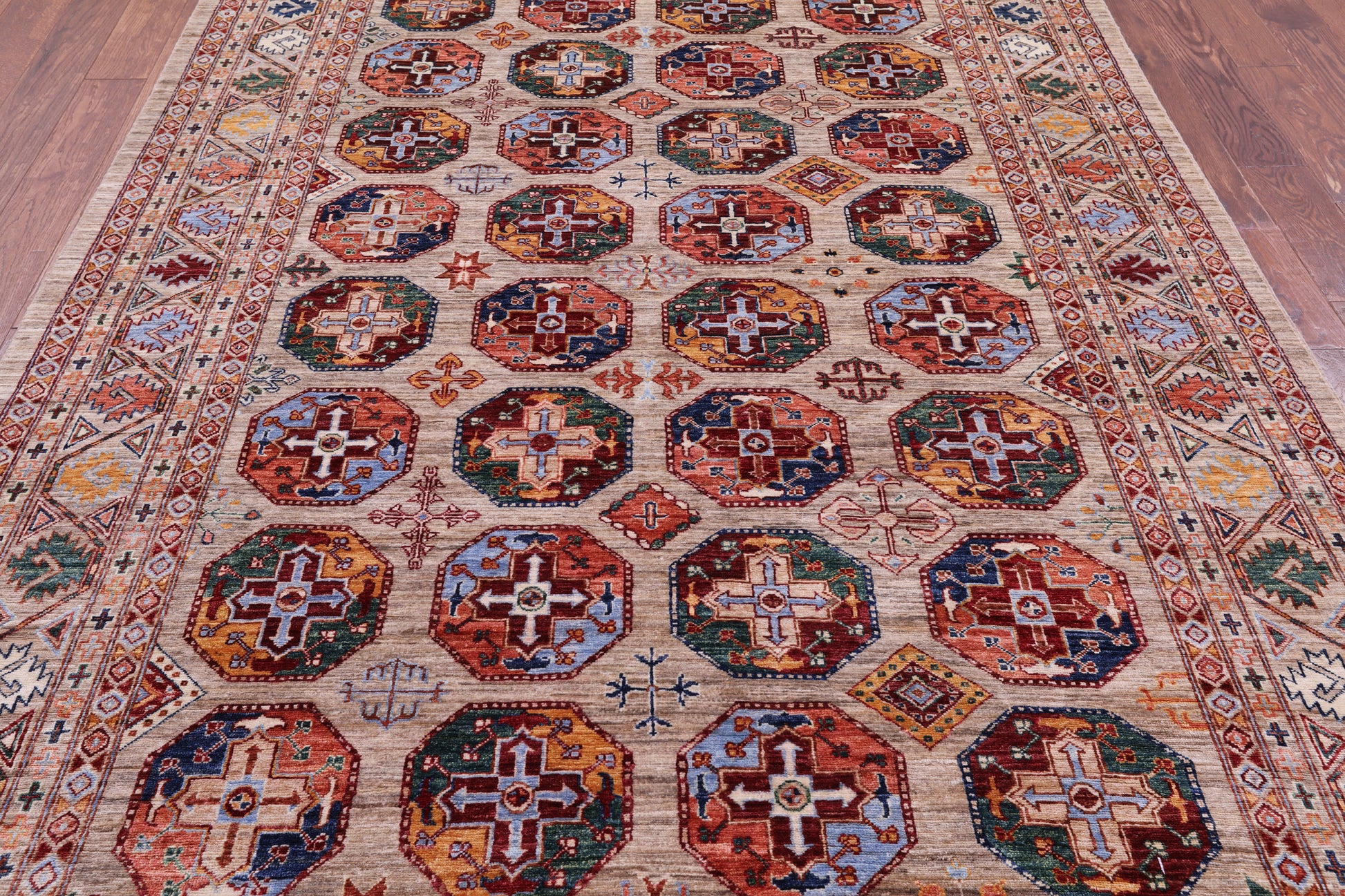 Turkmen Ersari Hand Knotted Wool Rug - 6' 9" X 10' 4" - Golden Nile