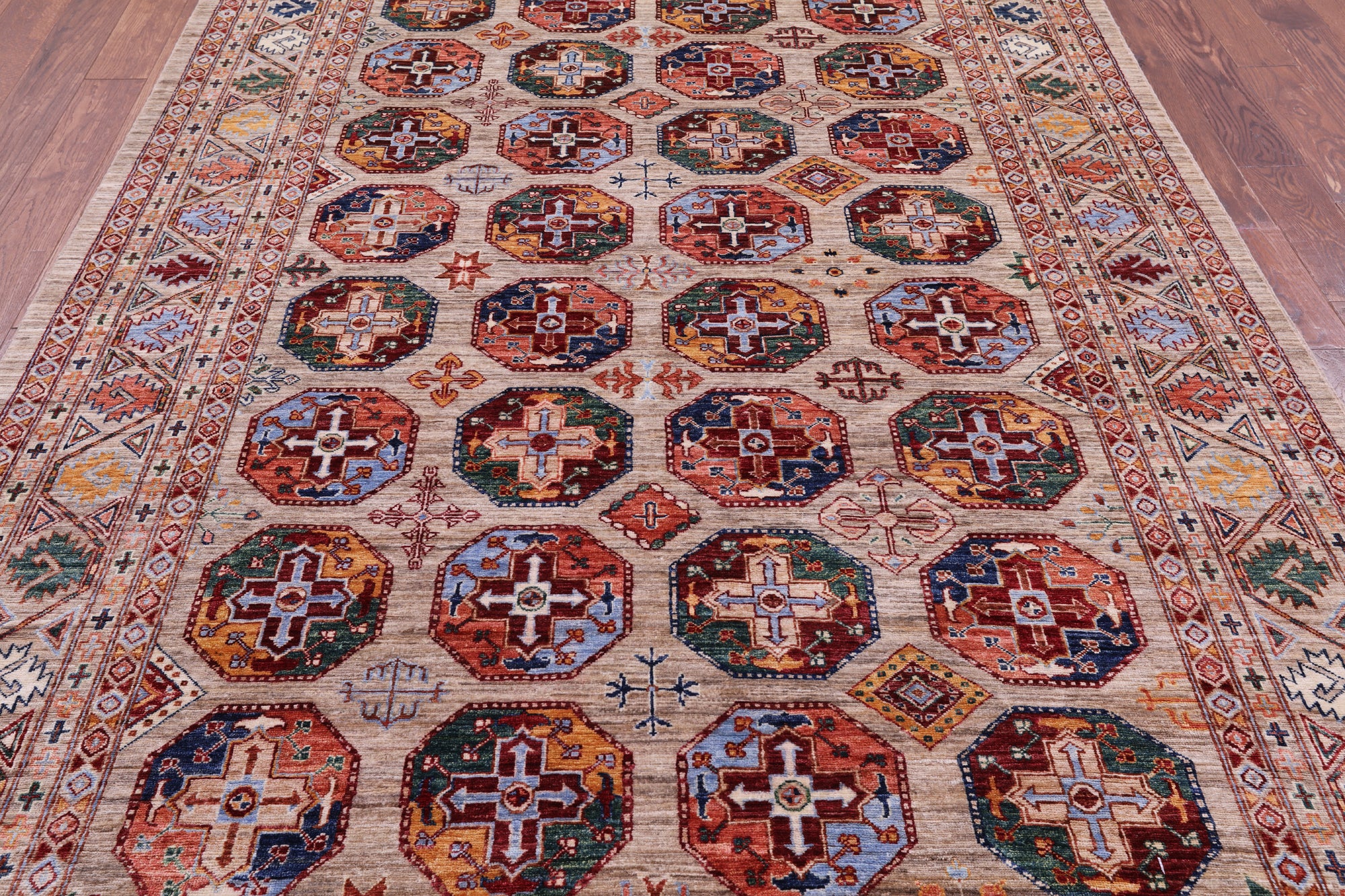 Turkmen Ersari Hand Knotted Wool Rug - 6' 9" X 10' 4" - Golden Nile