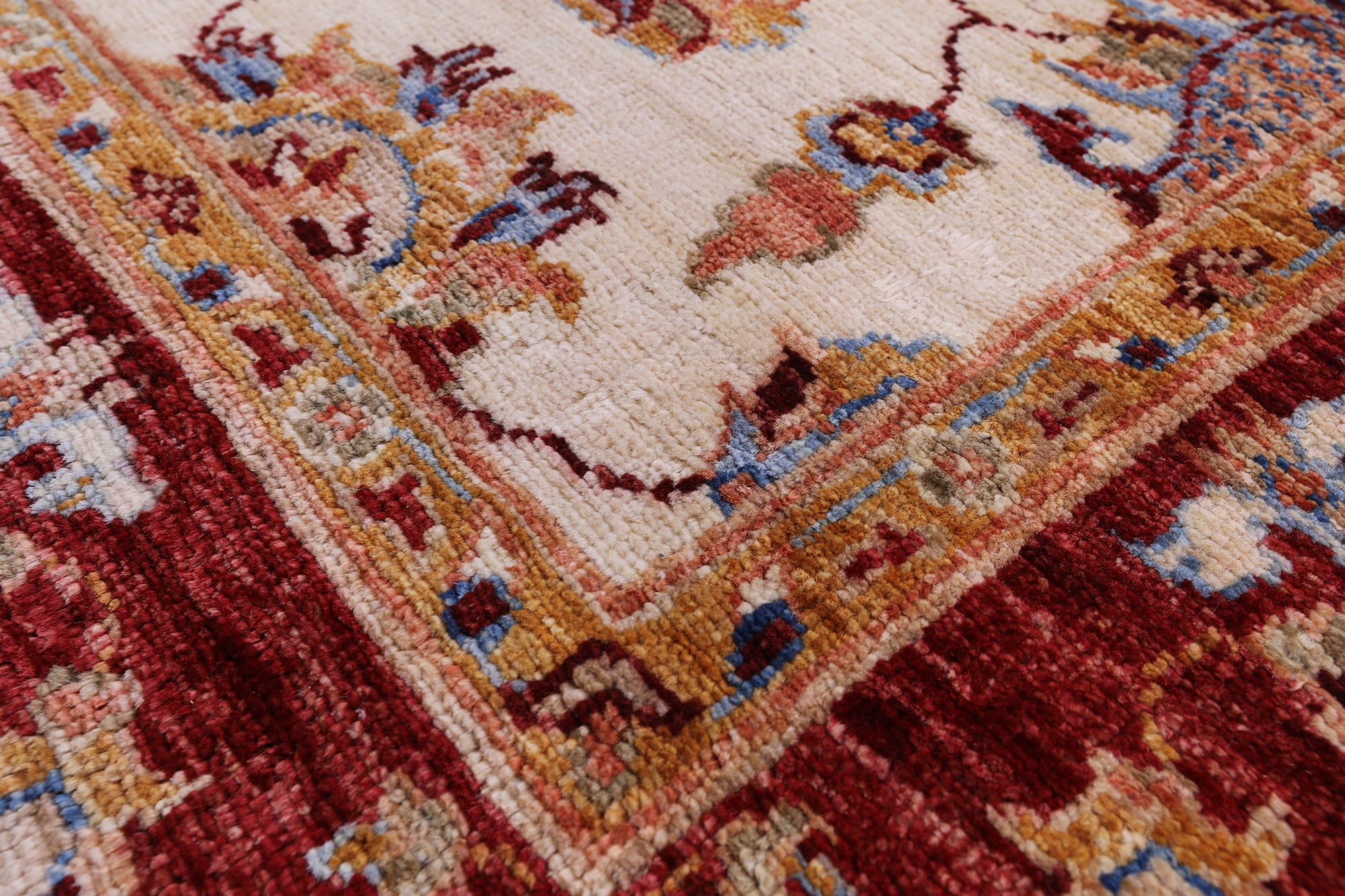 Ivory Persian tabriz Hand Knotted Wool Rug - 3' 4" X 5' 2" - Golden Nile