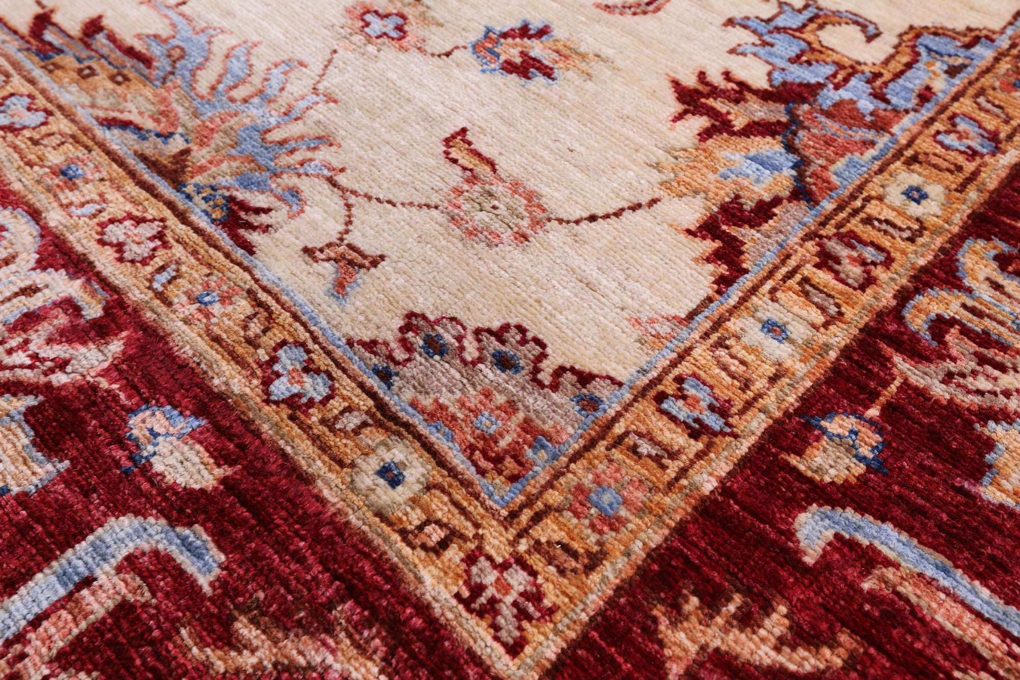 Ivory Persian Tabriz Hand Knotted Wool Rug - 5' 7" X 7' 10" - Golden Nile