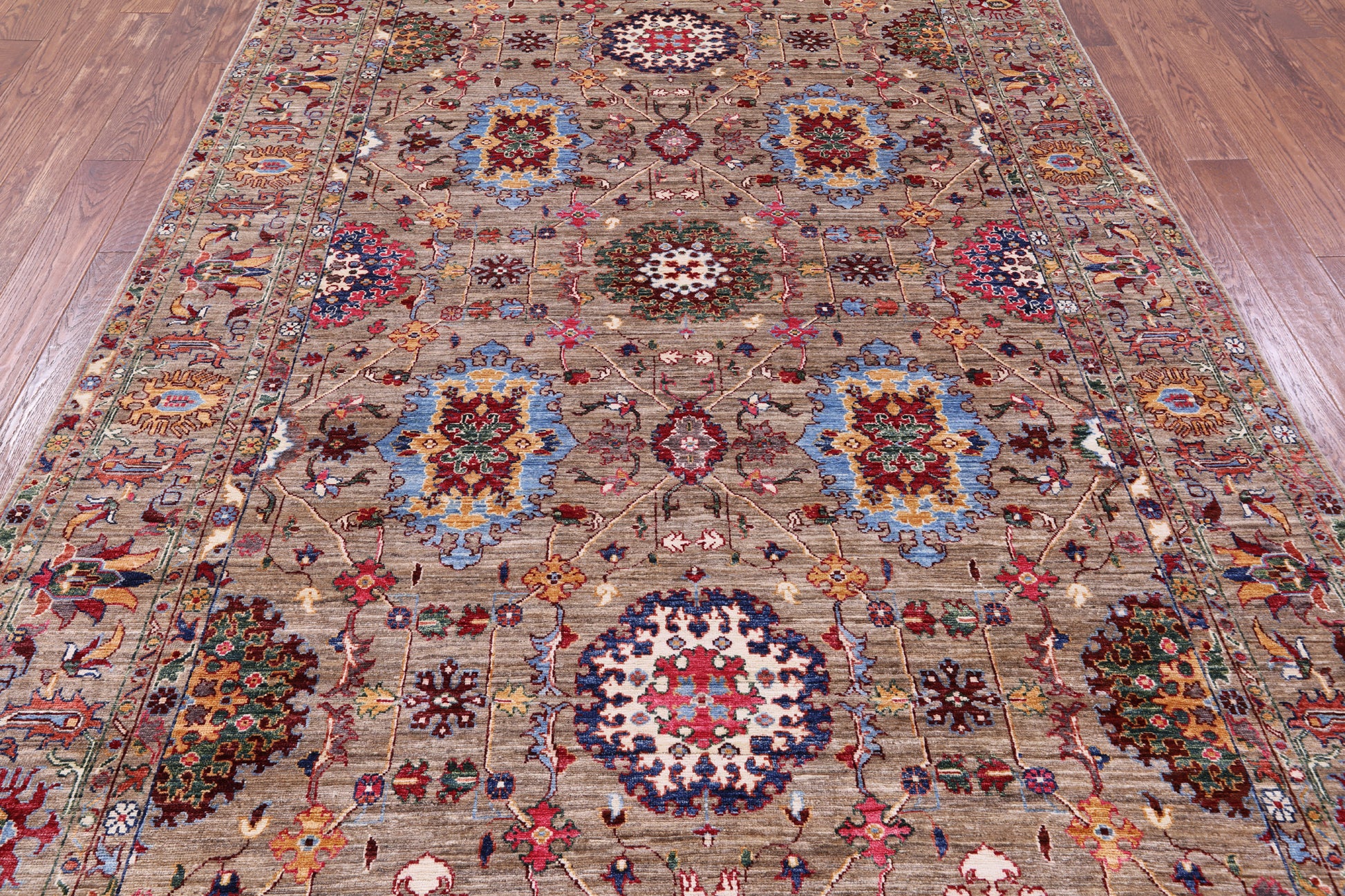 Persian Tabriz Hand Knotted Wool Rug - 6' 7" X 9' 10" - Golden Nile
