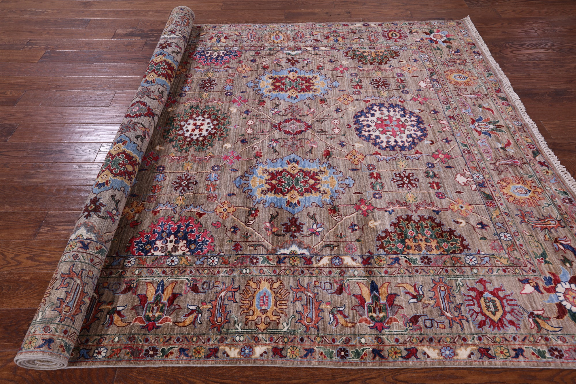 Persian Tabriz Hand Knotted Wool Rug - 6' 7" X 9' 10" - Golden Nile