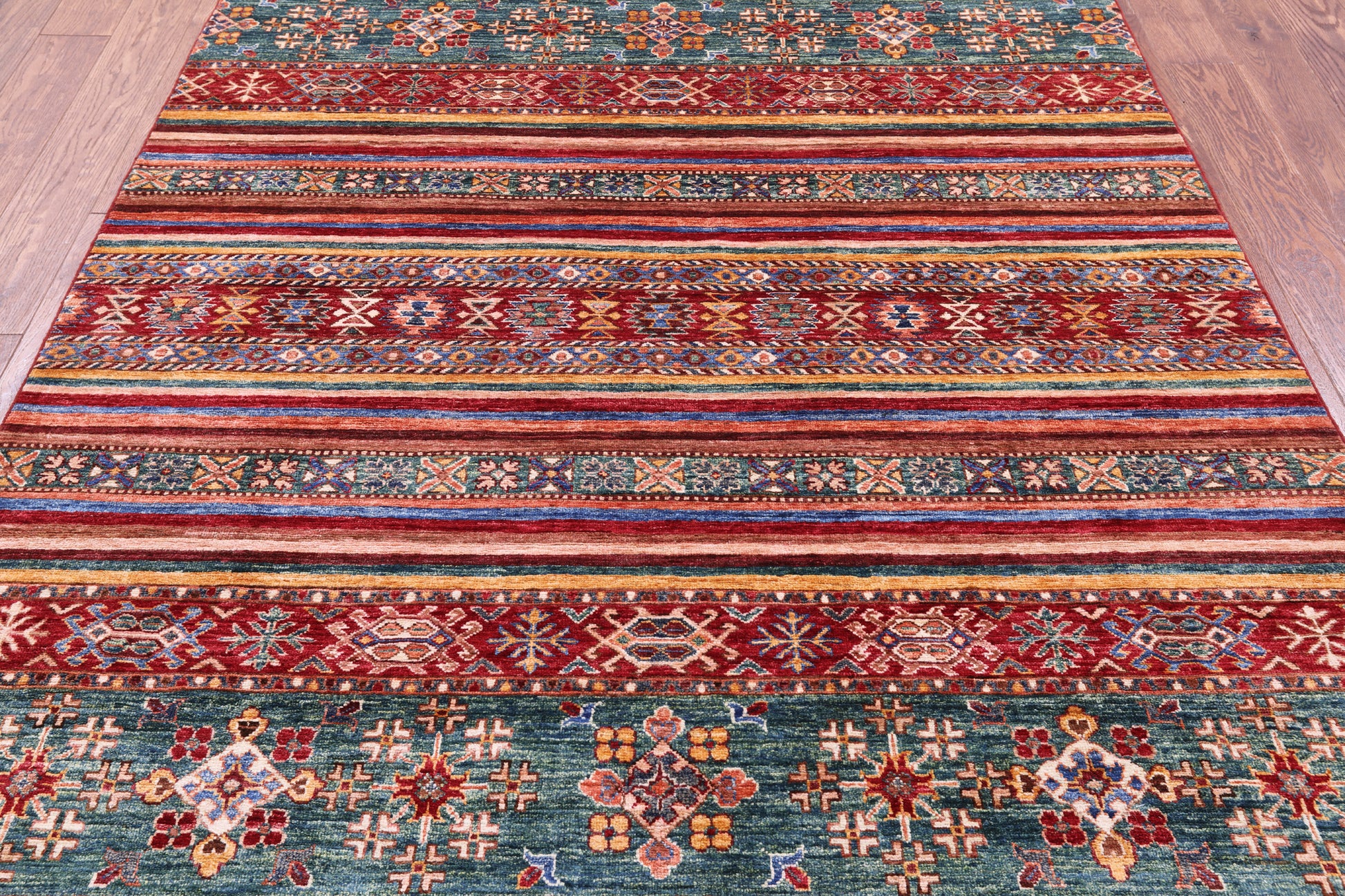 Khorjin Persian Gabbeh Handmade Wool Rug - 5' 8" X 7' 10" - Golden Nile