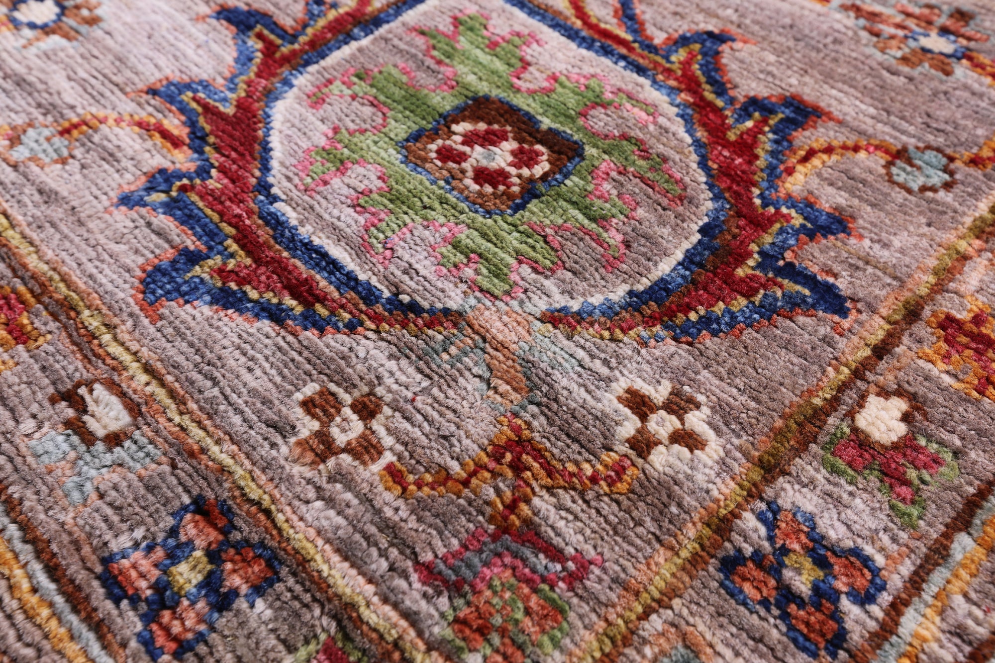 Peshawar Hand Knotted Wool Rug - 9' 0" X 11' 7" - Golden Nile