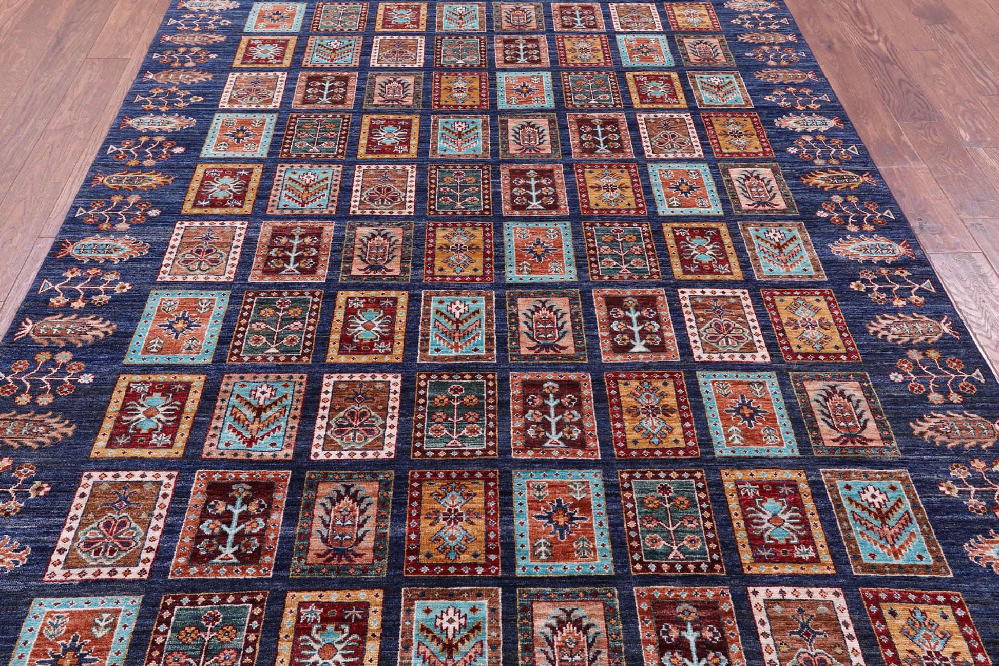 Blue Garden Design Persian Handmade Wool Rug - 6' 6" X 9' 9" - Golden Nile