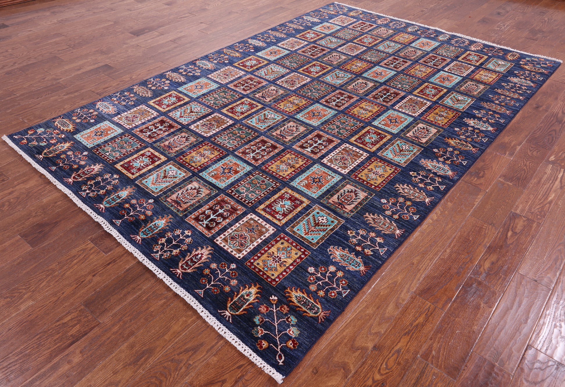 Blue Garden Design Persian Handmade Wool Rug - 6' 6" X 9' 9" - Golden Nile