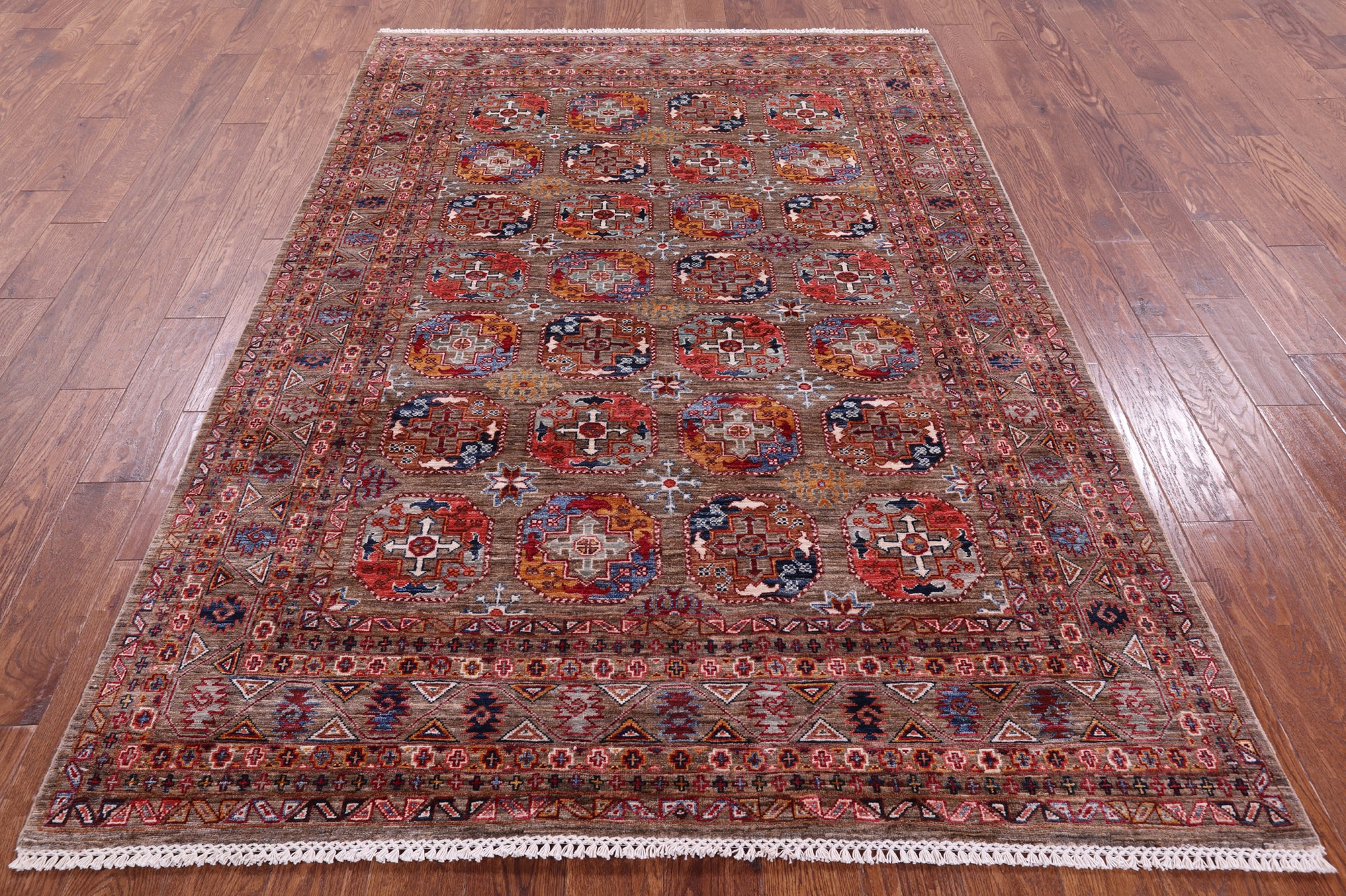 Turkmen Ersari Handmade Wool Rug - 5' 7" X 8' 1" - Golden Nile