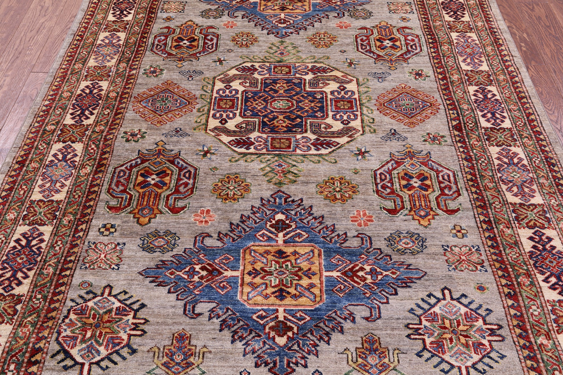 Super Kazak Hand Knotted Wool Rug - 5' 5" X 7' 8" - Golden Nile