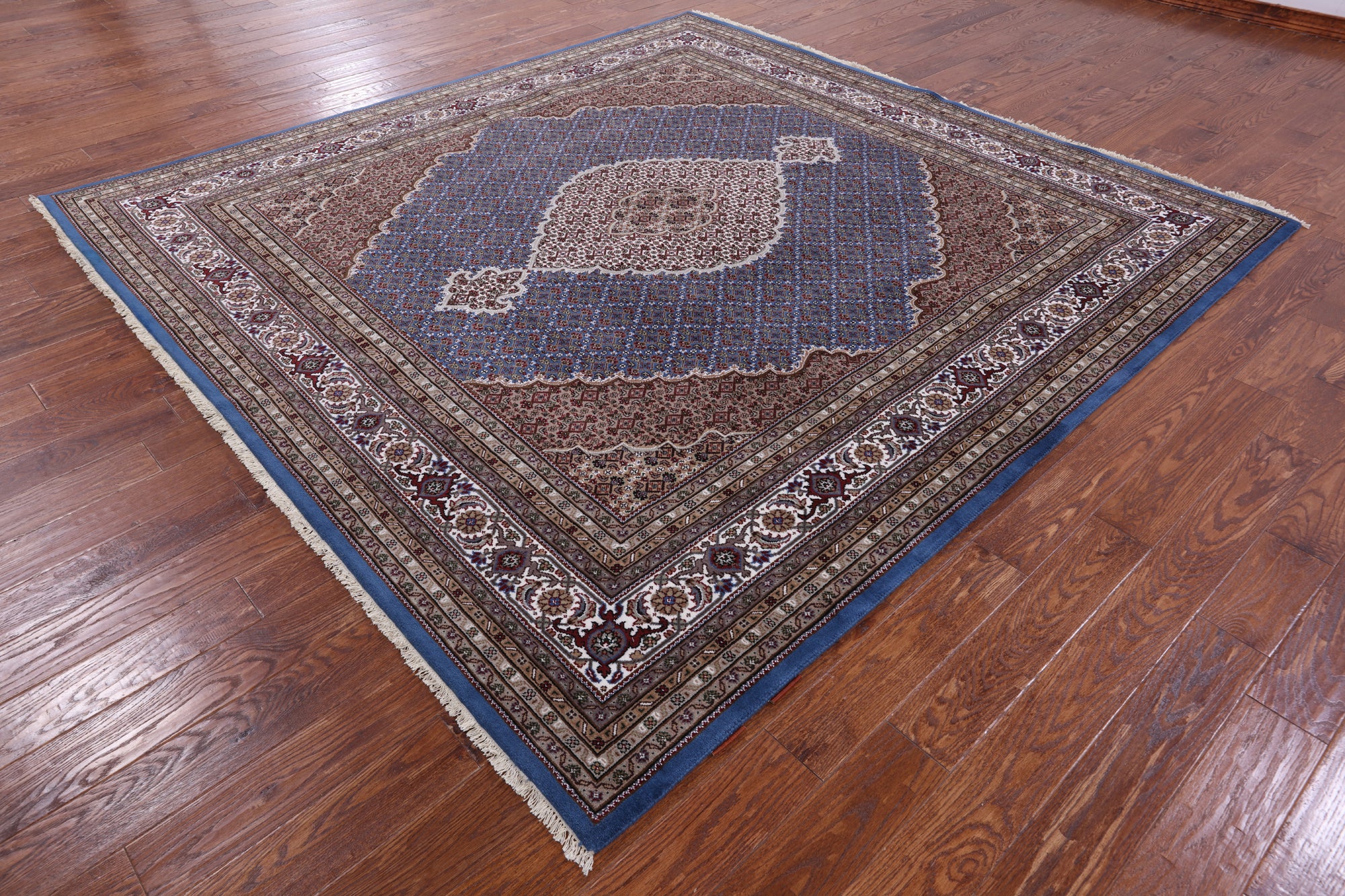 Blue Square Bijar Handmade Wool & Silk Rug - 8' 11" X 9' 1" - Golden Nile