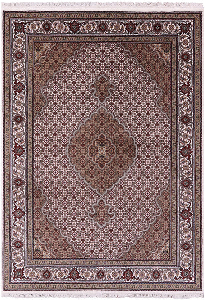 Ivory Bijar Hand Knotted Wool & Silk Rug - 4' 11" X 7' 0" - Golden Nile