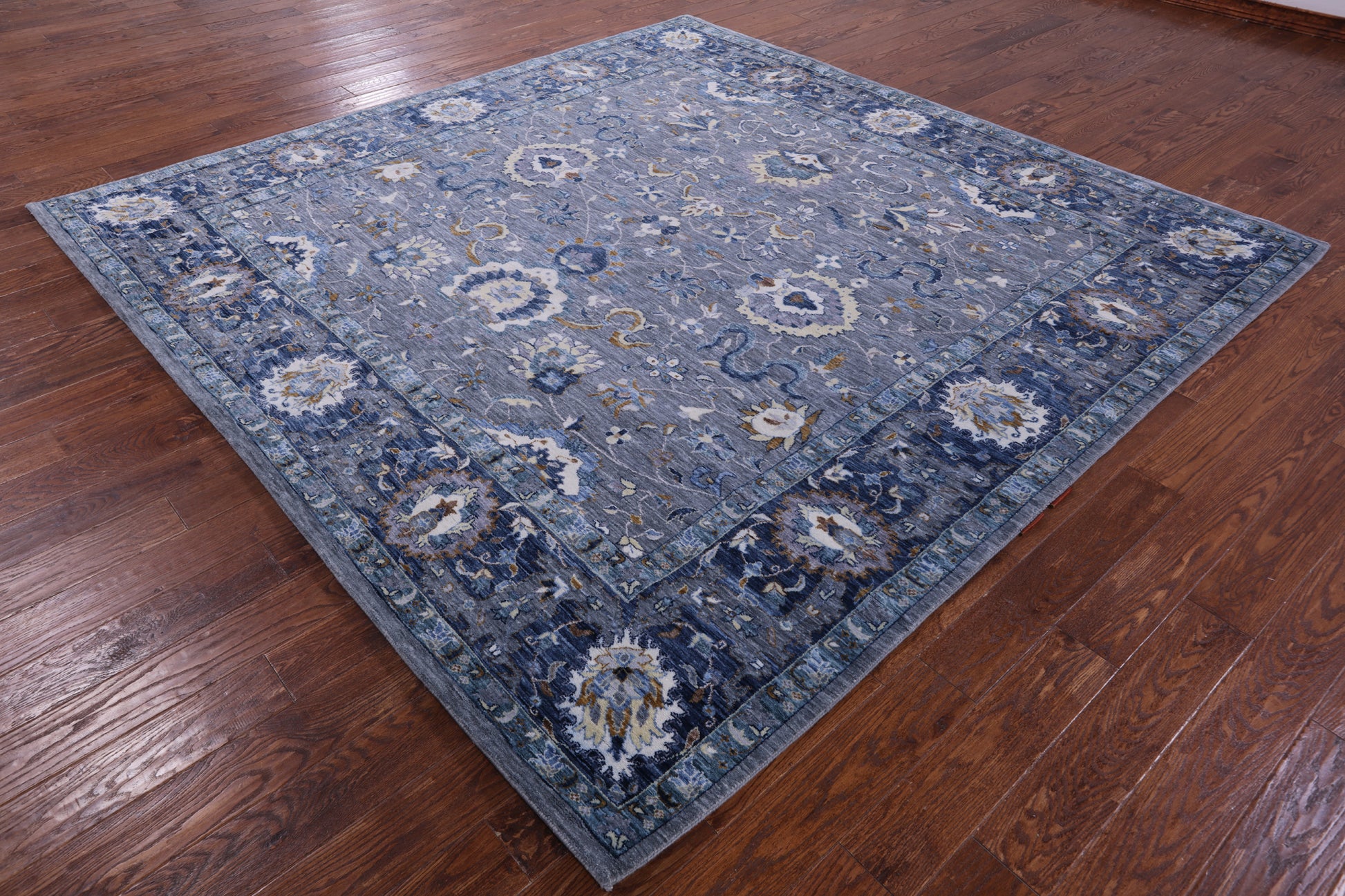 Grey Square Persian Handmade Wool Rug - 9' 0" X 9' 0" - Golden Nile