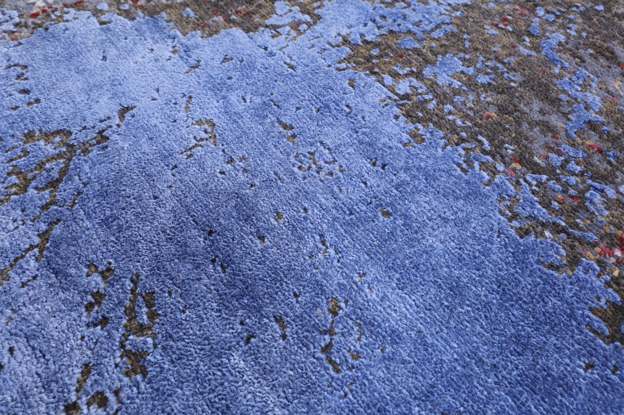 Abstract Modern Hand Knotted Wool & Silk Rug - 8' 10" X 12' 1" - Golden Nile