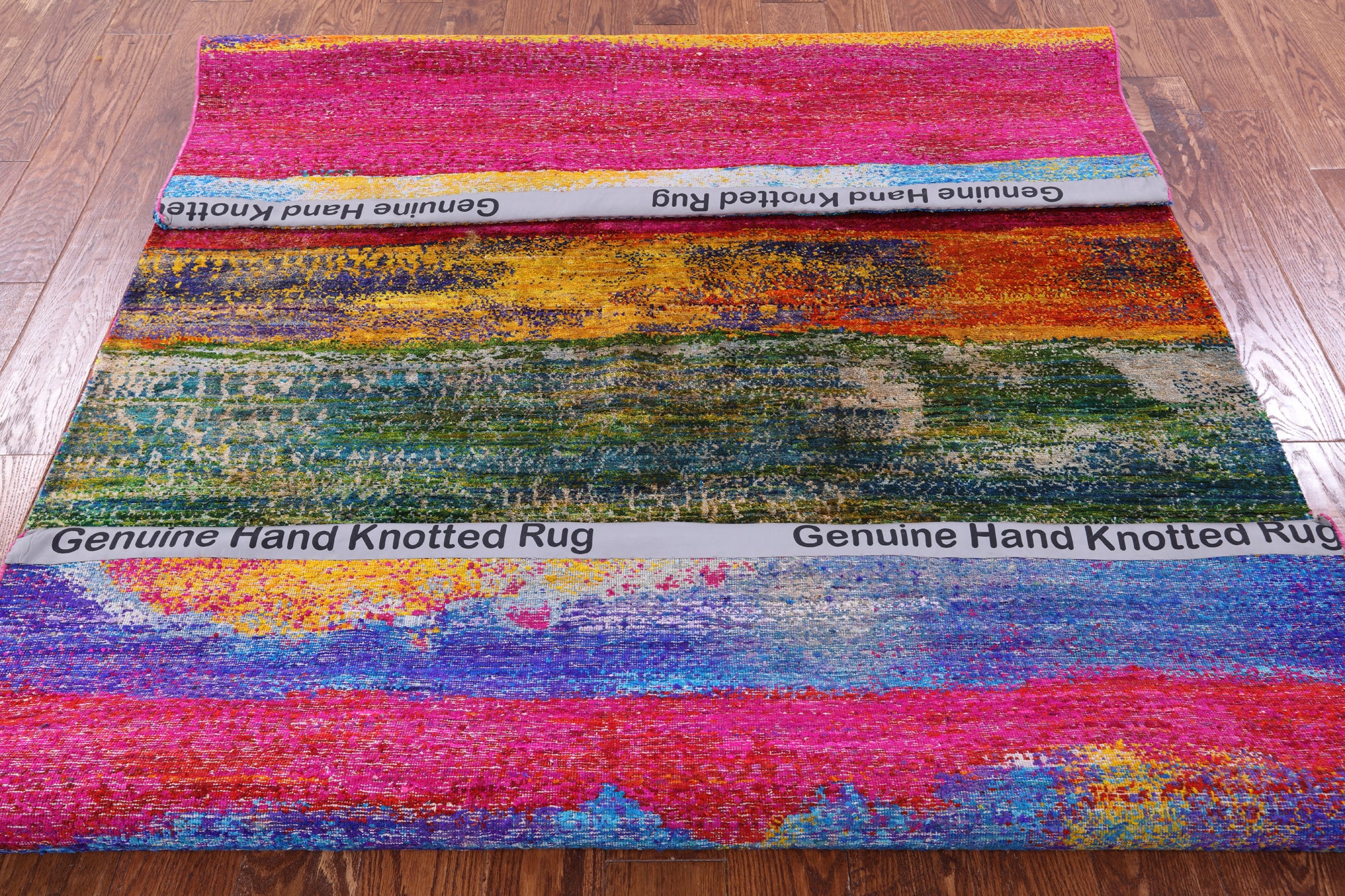 Abstract Modern Hand Knotted 100% Silk Rug - 5' 5" X 8' 2" - Golden Nile