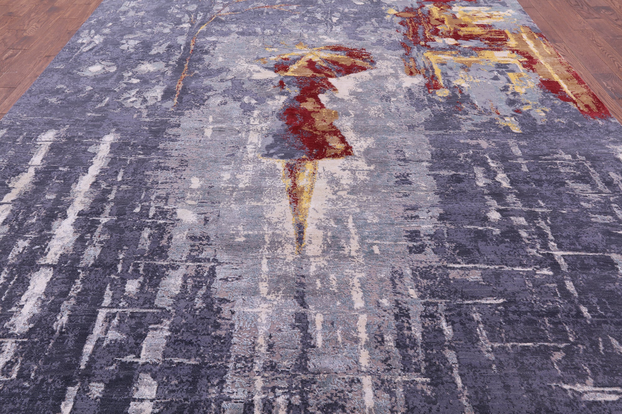 Woman Under The Rain Contemporary Hand Knotted Wool & Silk Rug - 9' 11" X 13' 10" - Golden Nile