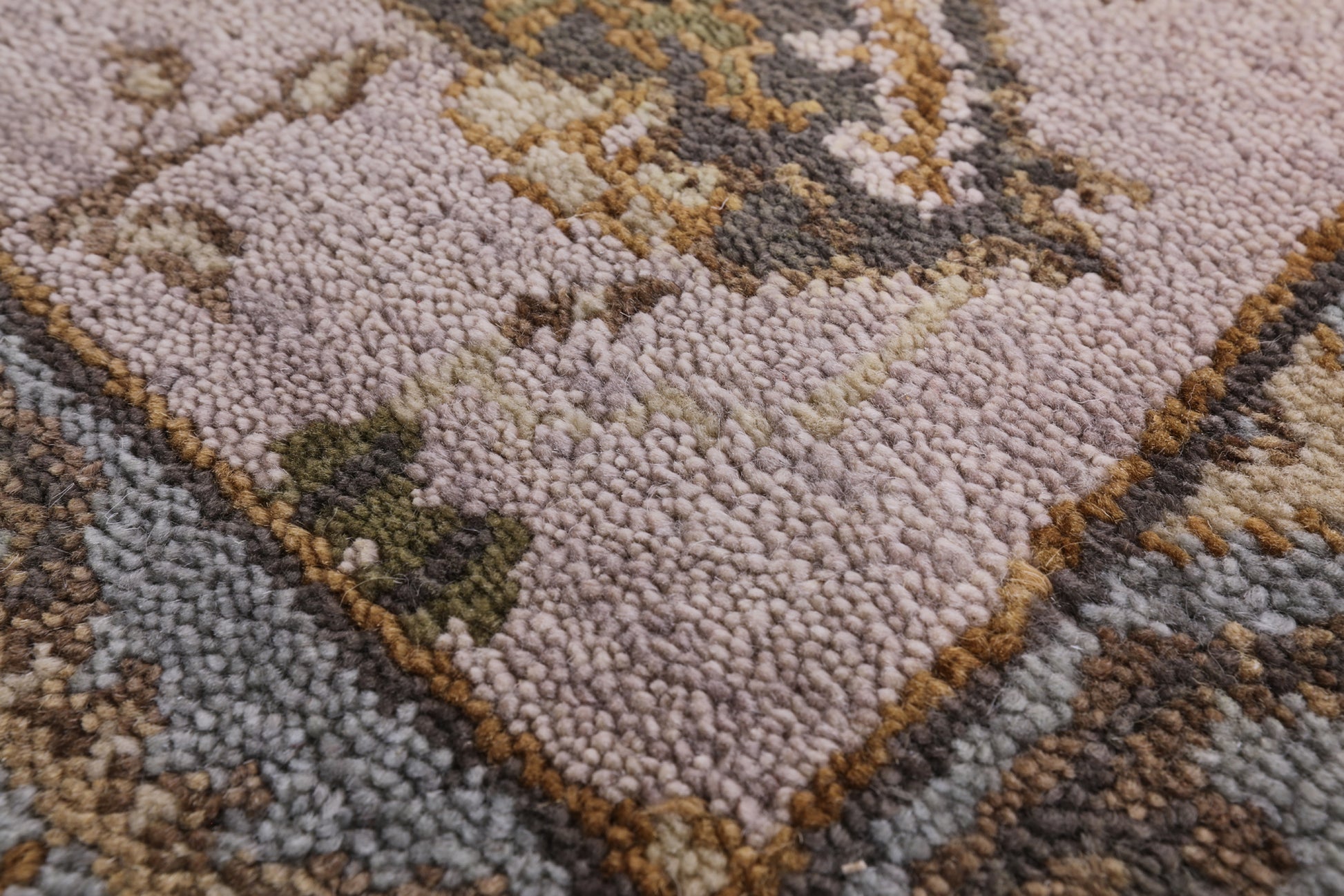 Ivory Turkish Oushak Hand Knotted Wool Runner Rug - 2' 8" X 9' 11" - Golden Nile