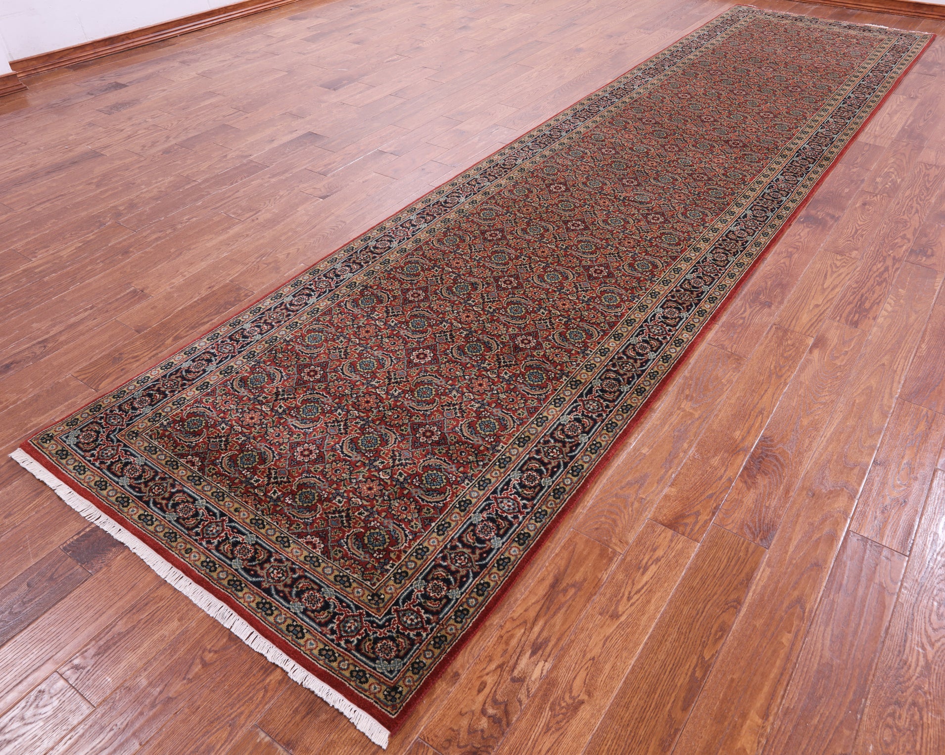 Red Persian Hill Herati Hand Knotted Wool Runner Rug - 3' 11" X 16' 2" - Golden Nile