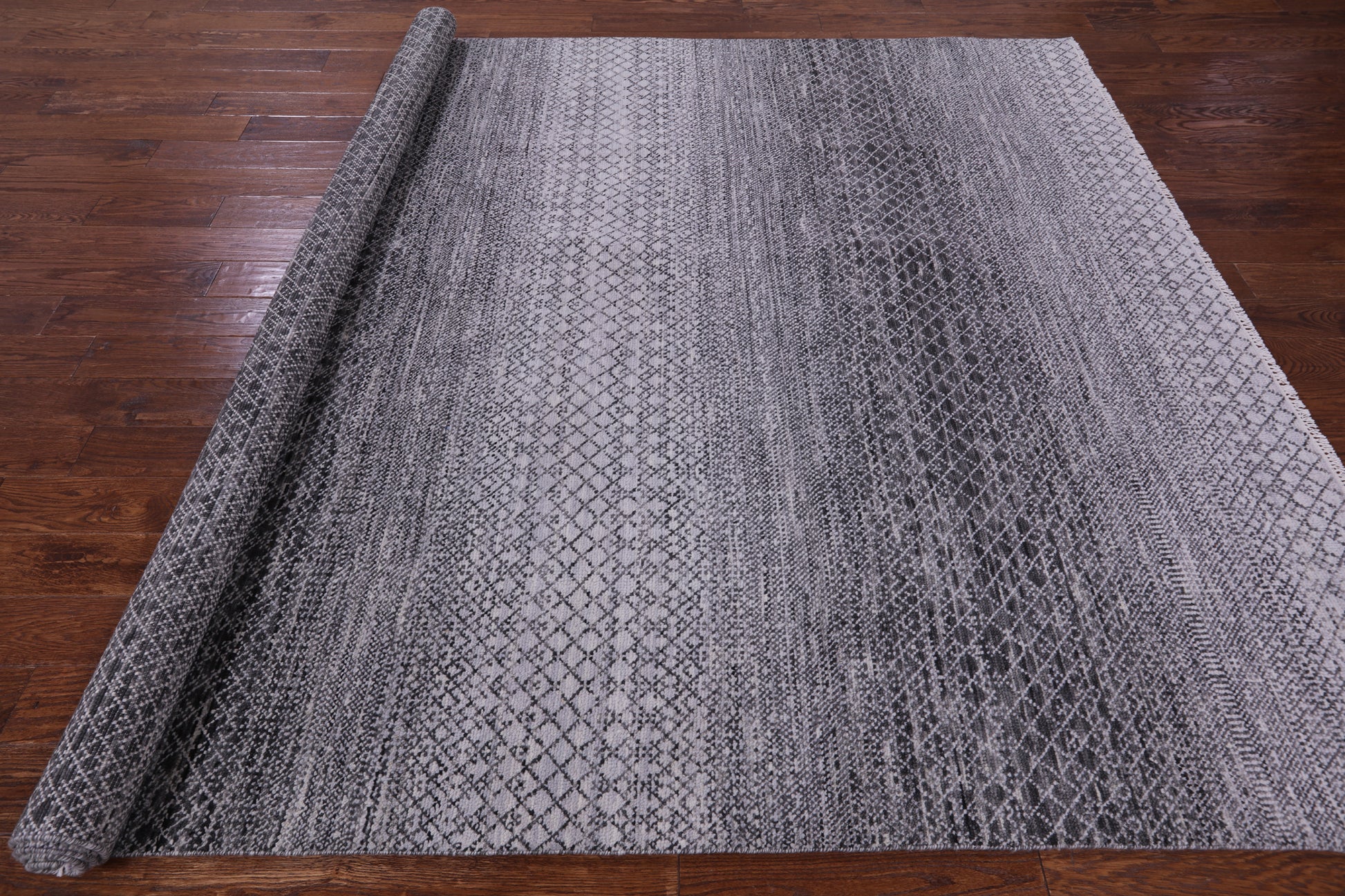 Savannah Grass Hand Knotted Wool Rug - 7' 10" X 10' 2" - Golden Nile