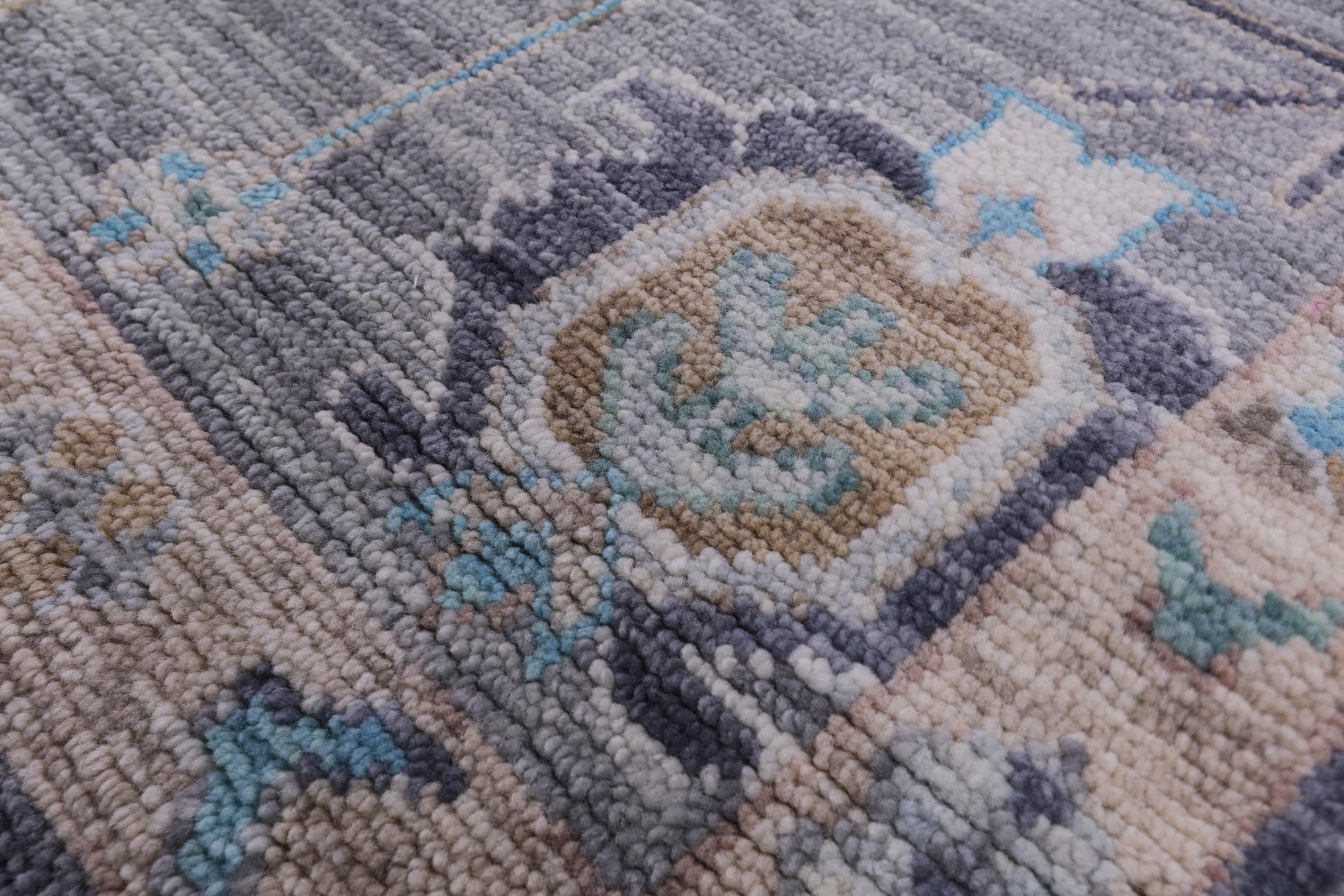 Grey Square Turkish Oushak Hand Knotted Wool Rug - 8' 11" X 9' 1" - Golden Nile