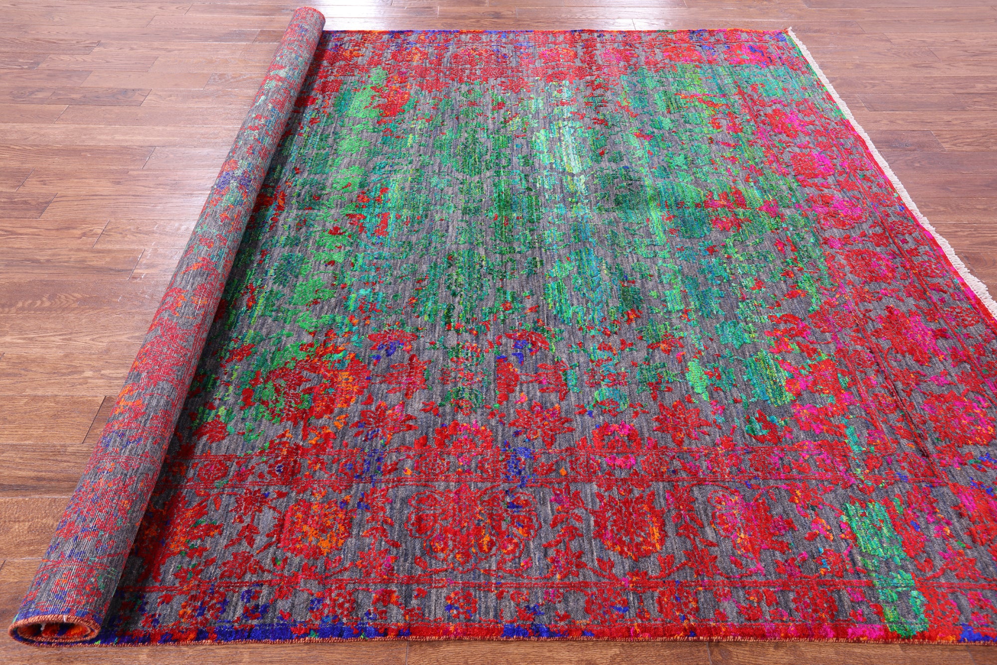 Persian Hand Knotted Wool & Silk Rug - 8' 0" X 8' 7" - Golden Nile