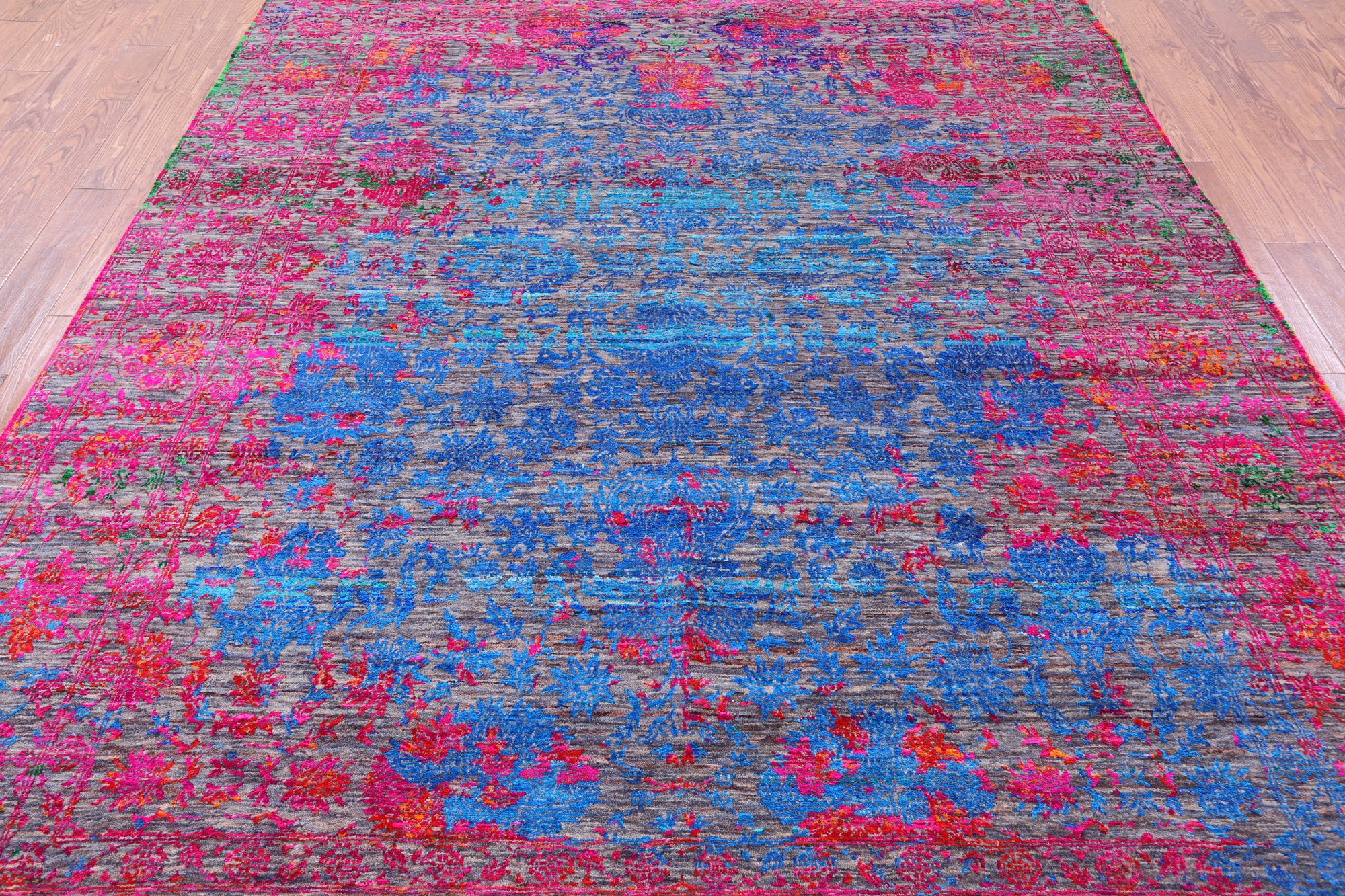 Persian Hand Knotted Wool & Silk Rug - 8' 0" X 10' 3" - Golden Nile