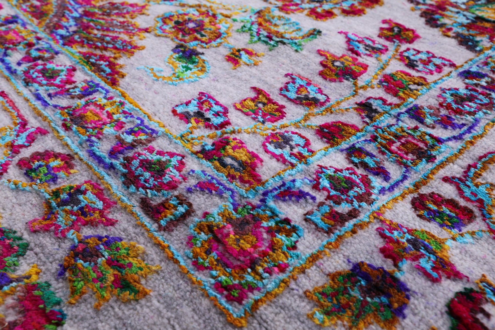 Grey Persian Hand Knotted Wool & Silk Rug - 8' 2" X 10' 1" - Golden Nile