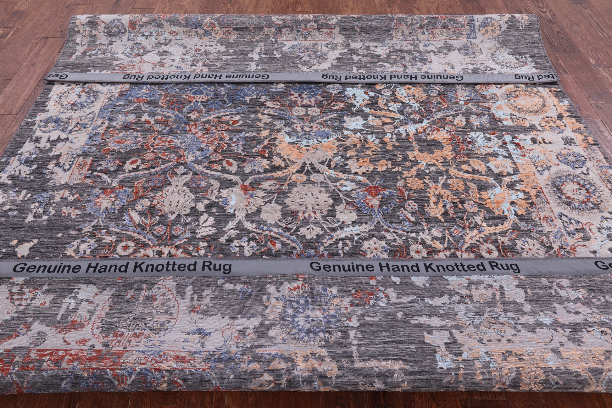 Persian Hand Knotted Wool & Silk Rug - 7' 11" X 10' 0" - Golden Nile