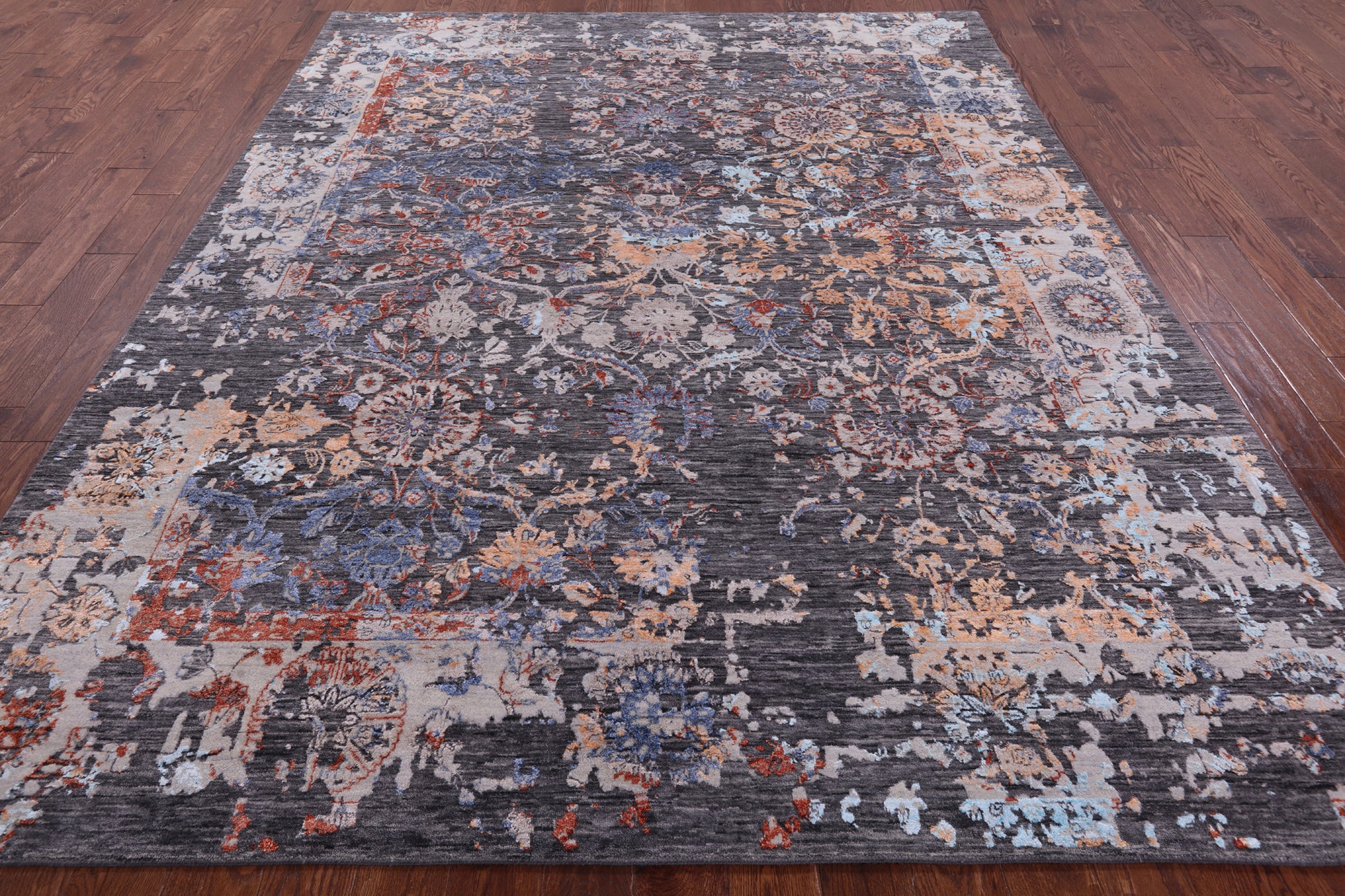 Persian Hand Knotted Wool & Silk Rug - 7' 11" X 10' 0" - Golden Nile