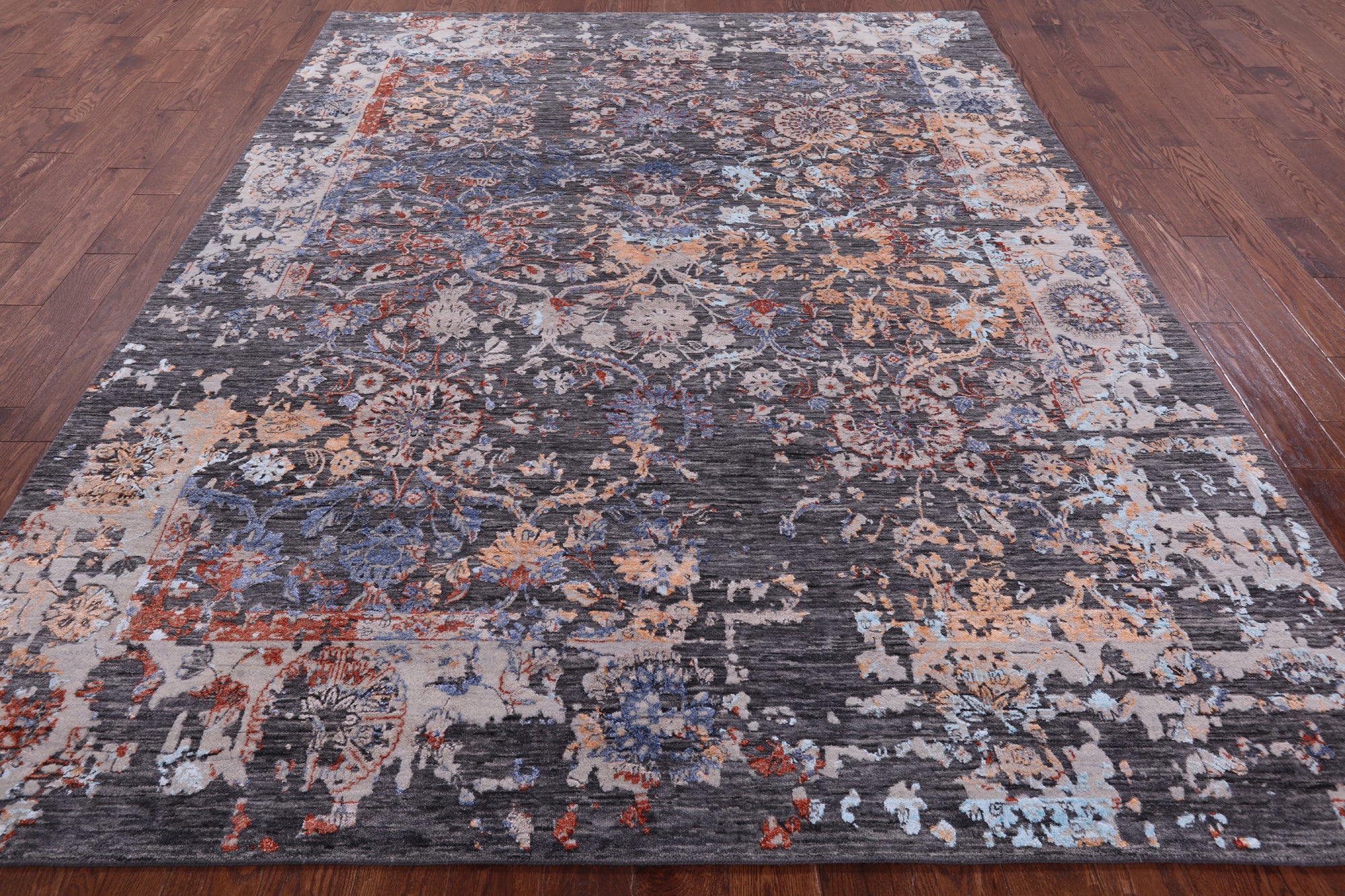 Persian Hand Knotted Wool & Silk Rug - 7' 11" X 10' 0" - Golden Nile