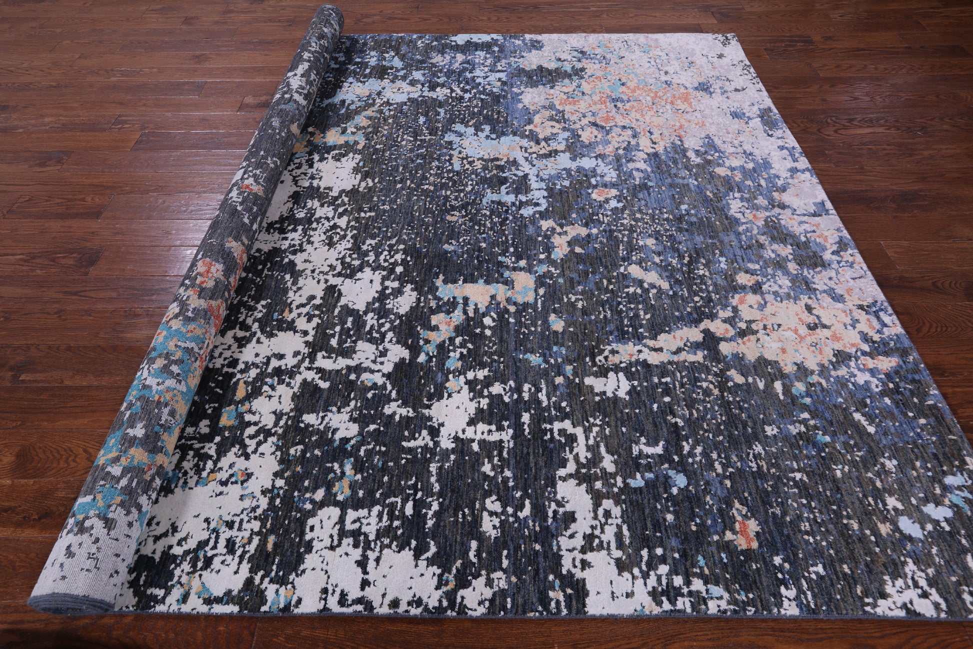 Modern Hand Knotted Wool & Silk Rug - 8' 1" X 9' 8" - Golden Nile