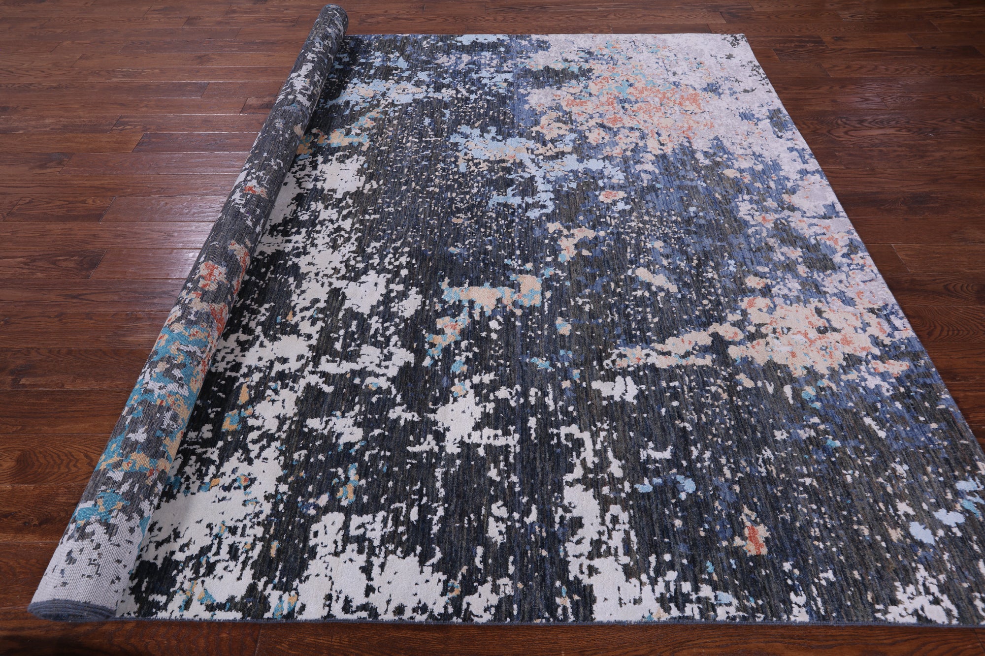 Modern Hand Knotted Wool & Silk Rug - 8' 1" X 9' 8" - Golden Nile