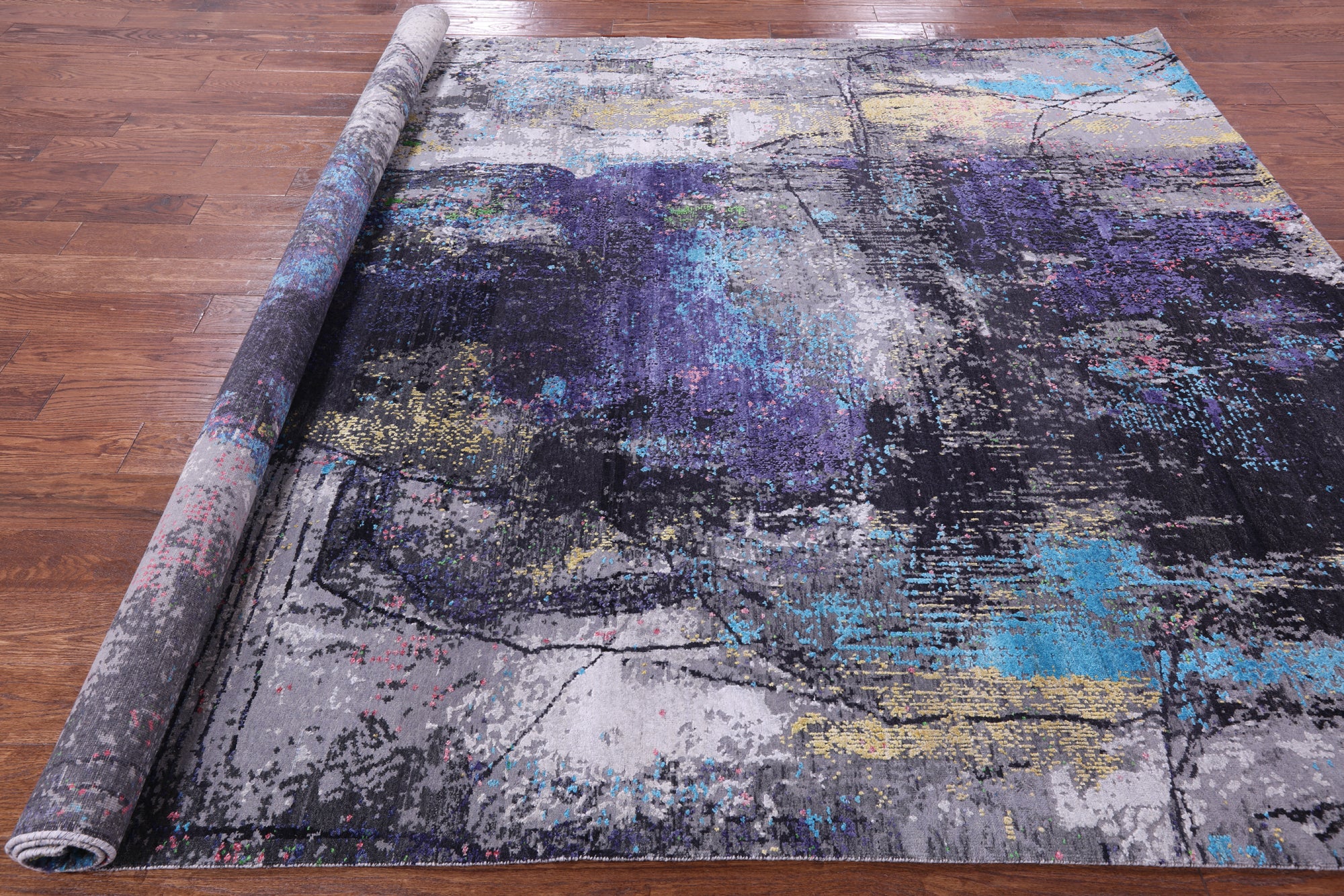 Contemporary Hand Knotted Wool & Silk Rug - 7' 11" X 9' 11" - Golden Nile