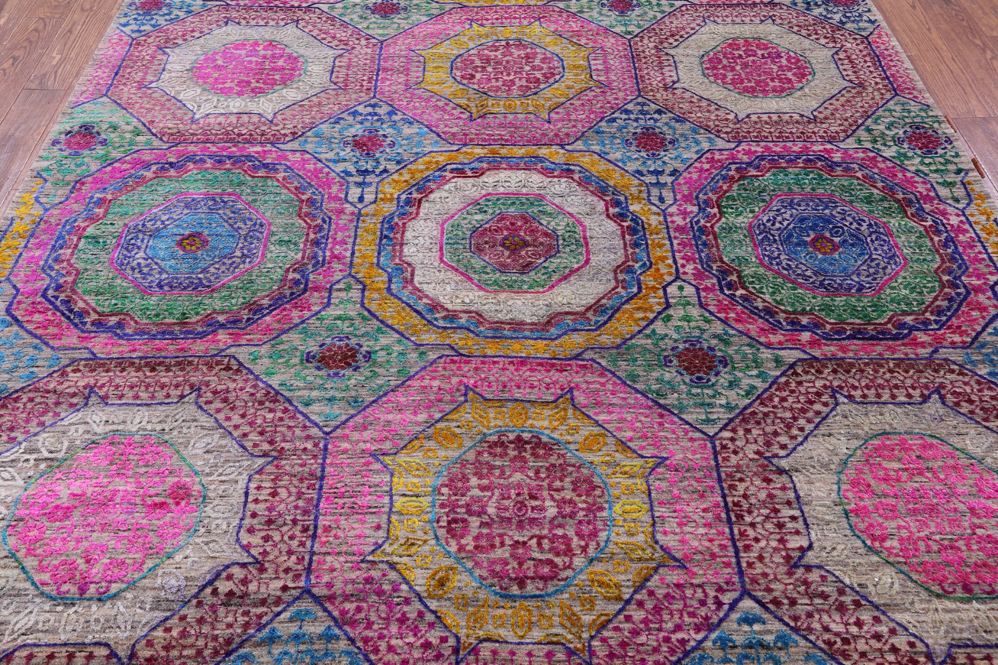 Geometric Persian Mamluk Hand Knotted Wool & Silk Rug - 8' 2" X 9' 11" - Golden Nile