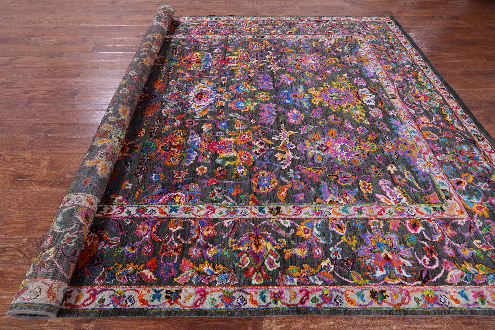 Grey Persian Hand Knotted Wool & Silk Rug - 8' 10" X 11' 10" - Golden Nile