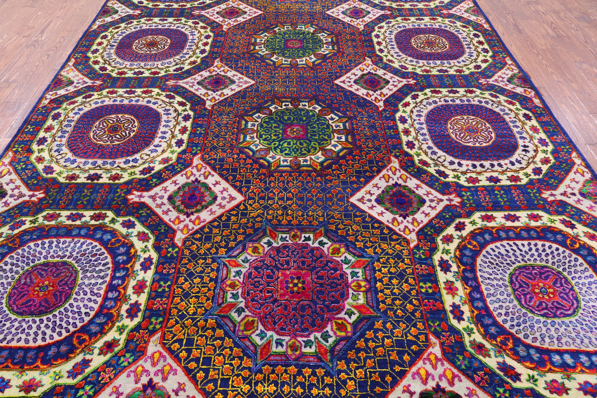 Geometric Persian Mamluk Hand Knotted Wool & Silk Rug - 8' 10" X 12' 1" - Golden Nile
