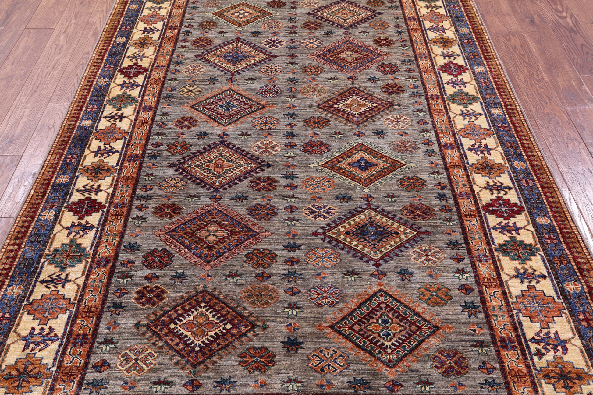 Super Kazak Hand Knotted Wool Rug - 5' 6" X 8' 4" - Golden Nile