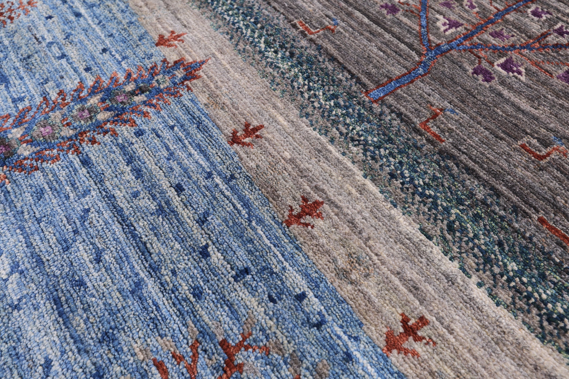 Tribal Persian Gabbeh Hand Knotted Wool Rug - 8' 1" X 9' 6" - Golden Nile