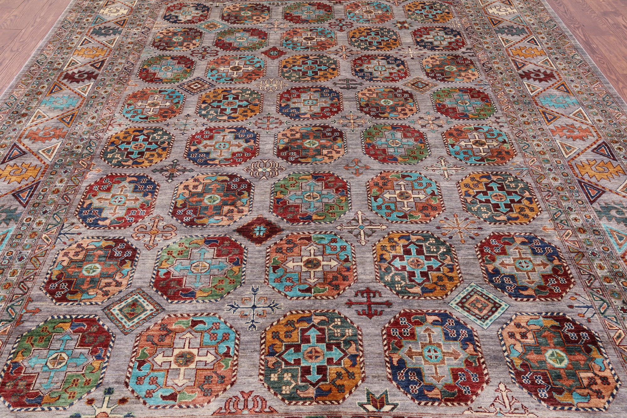 Turkmen Ersari Hand Knotted Wool Rug - 8' 9" X 11' 11" - Golden Nile